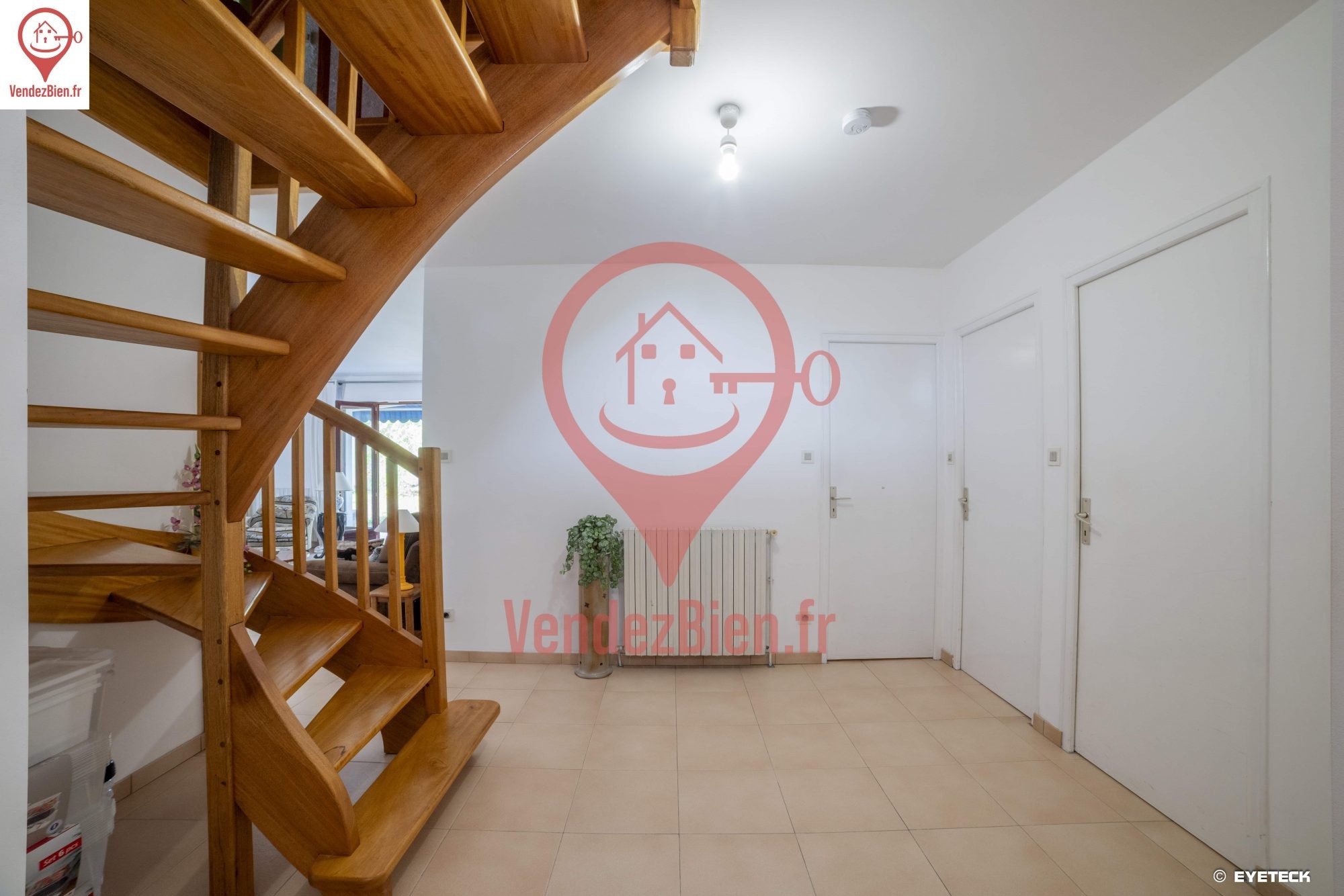 dpt cher (18), à vendre Bourges Maison P5 de 135m2 avec garage, sur un terrain de 1000m2 — photo 17