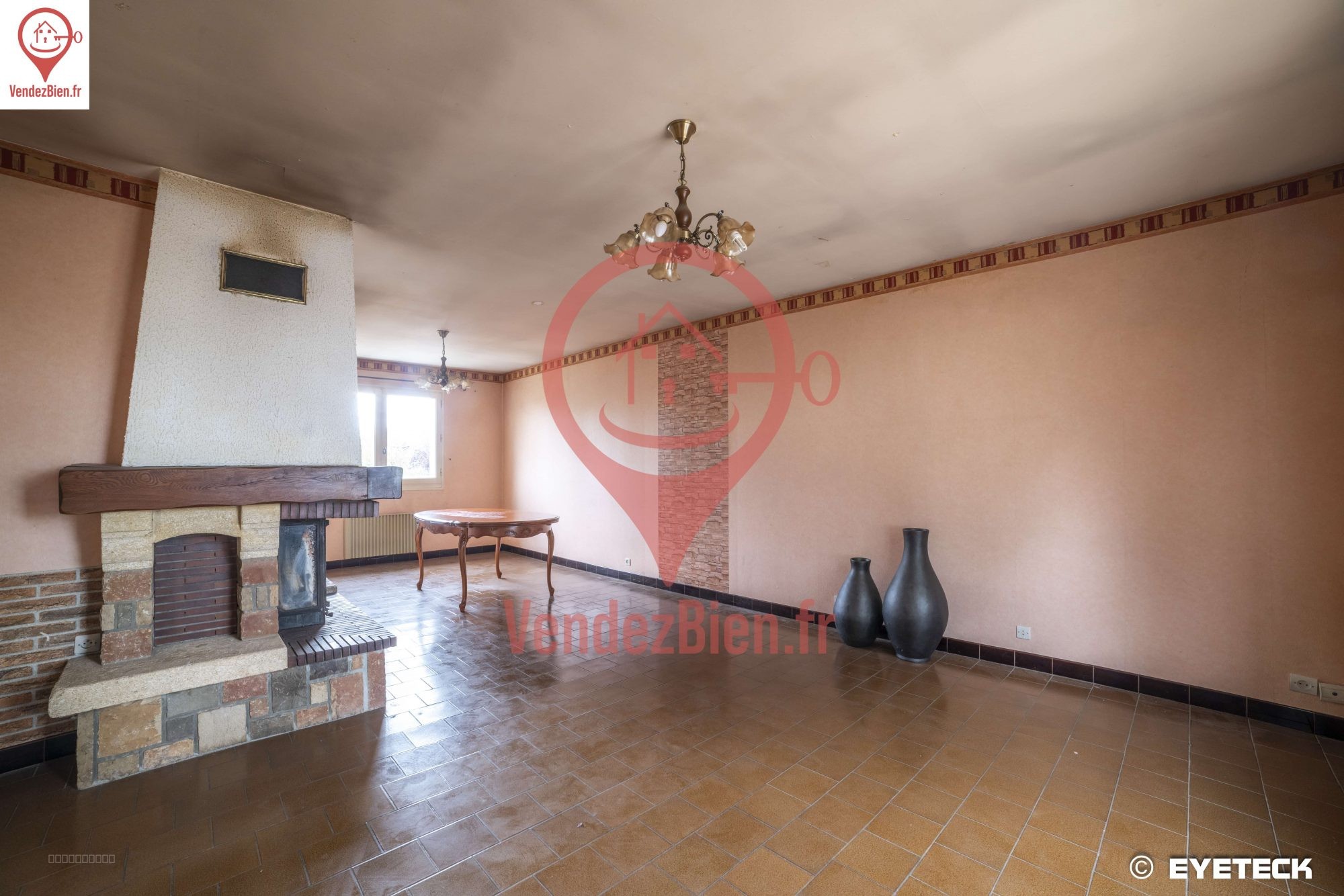 Maison familiale de 126 m2 (plus de 140 m2 au sol) - Terrain 743m2 — photo 2