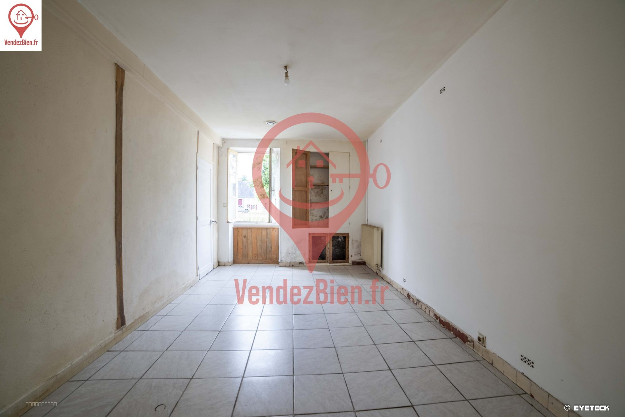 dpt cher (18), à vendre Sainte Solange P2 de 67m2 avec dépendances sur un terrain de 460 m2 — photo 2