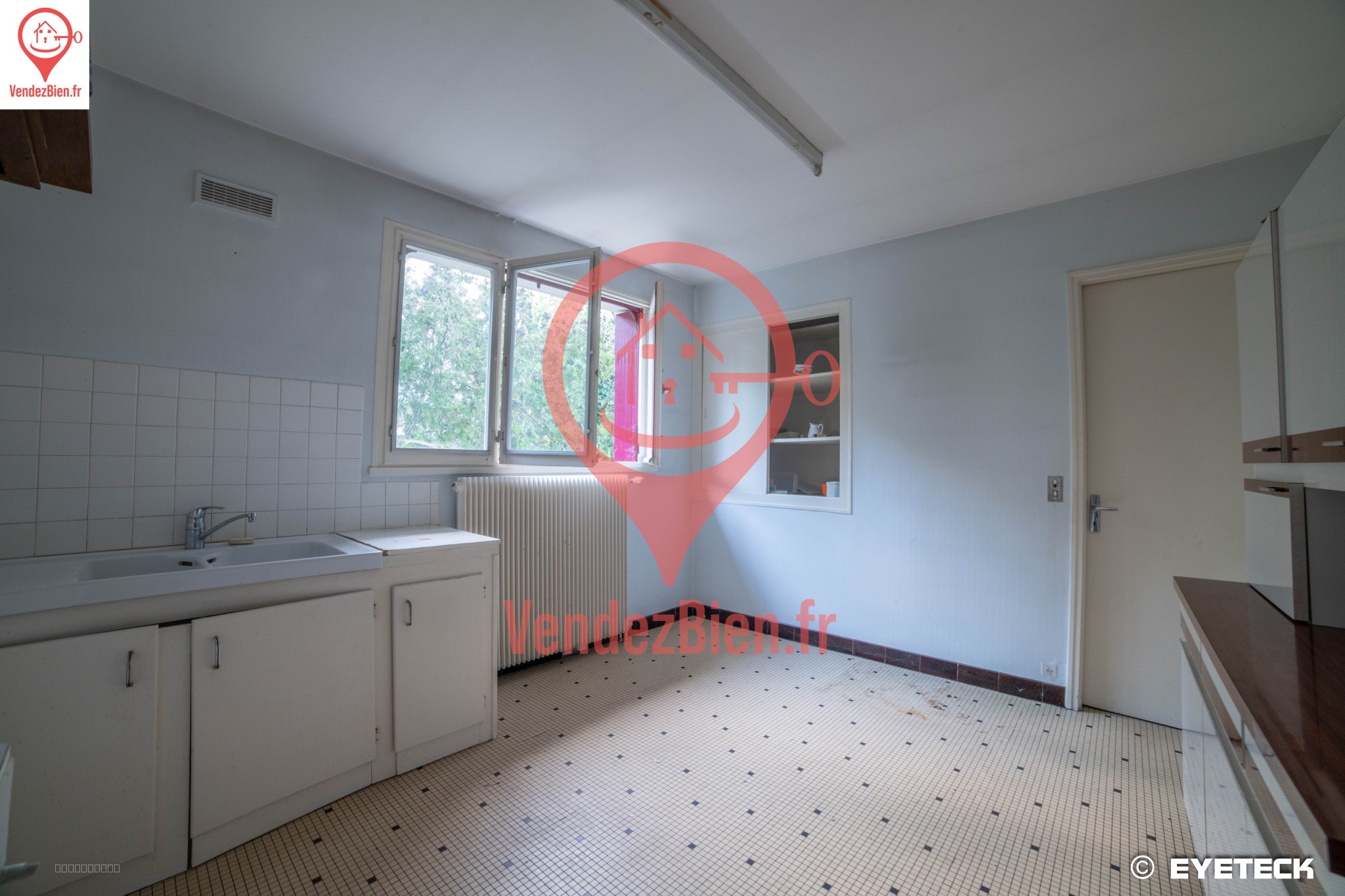 Saint-Doulchard : maison centre-bourg 4 pièces en vente 143900 € — photo 8