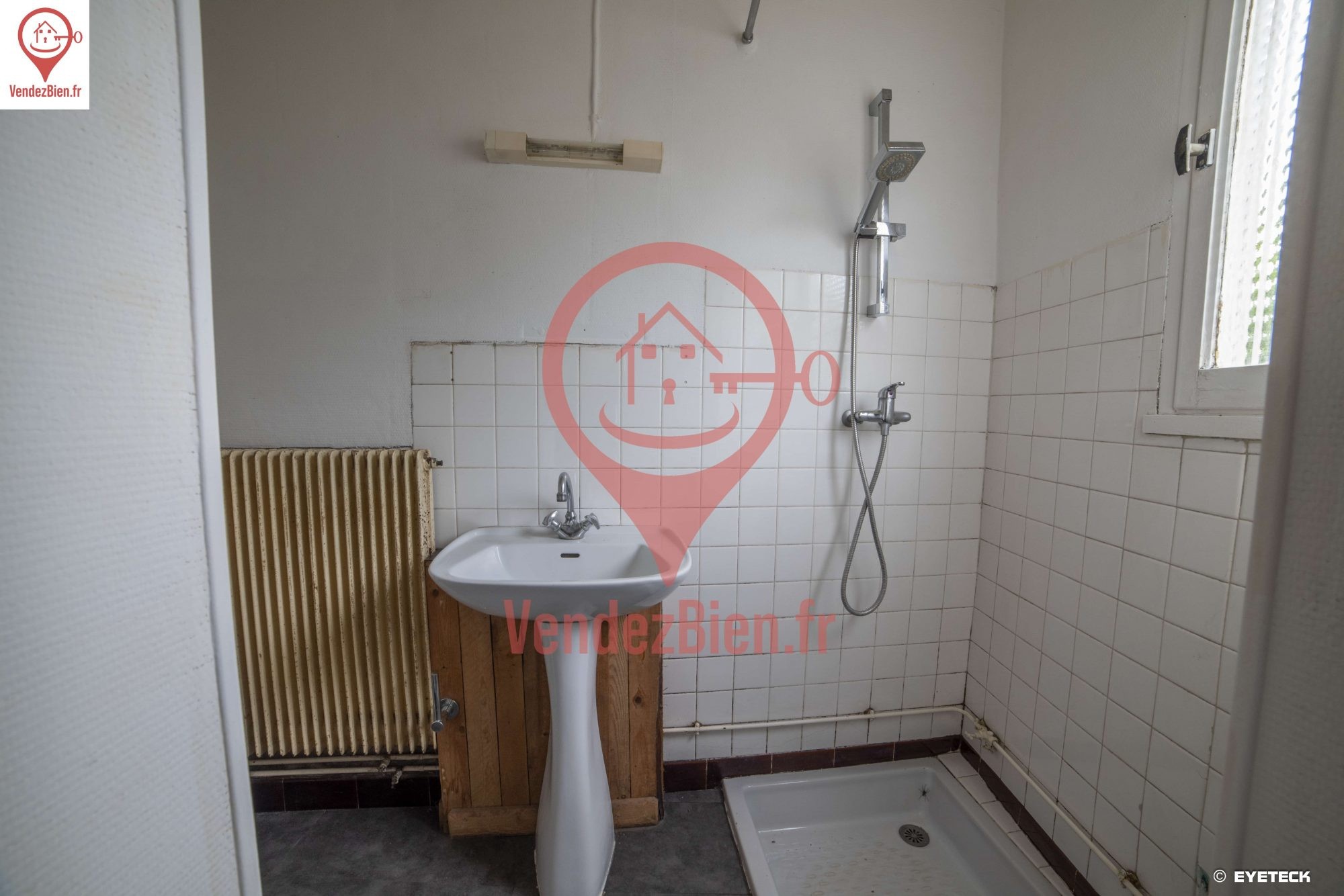 dpt cher (18), à vendre Sainte Solange P2 de 67m2 avec dépendances sur un terrain de 460 m2 — photo 4