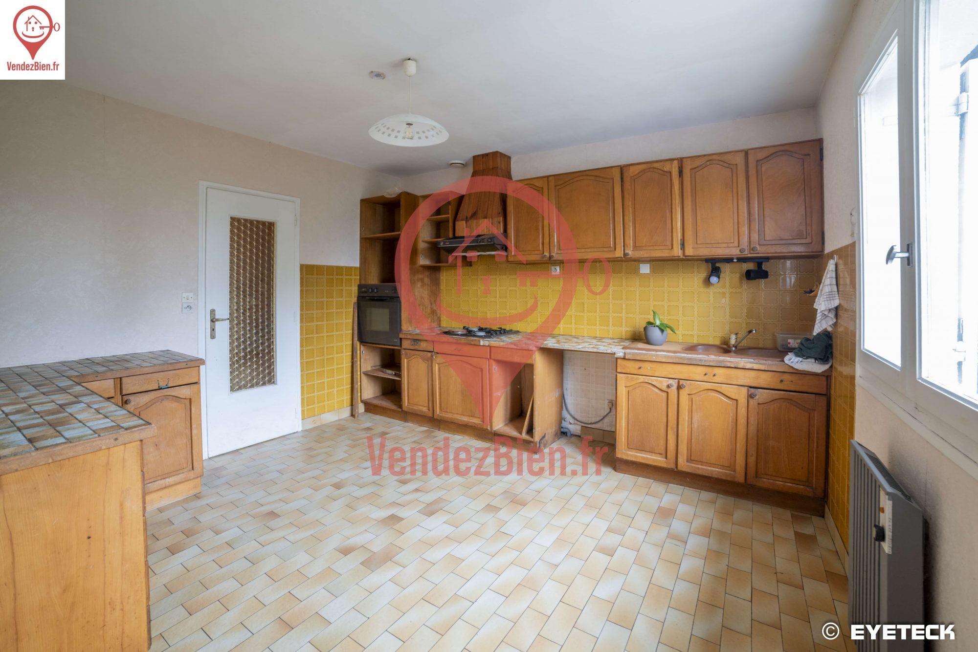 Maison familiale de 126 m2 (plus de 140 m2 au sol) - Terrain 743m2 — photo 11
