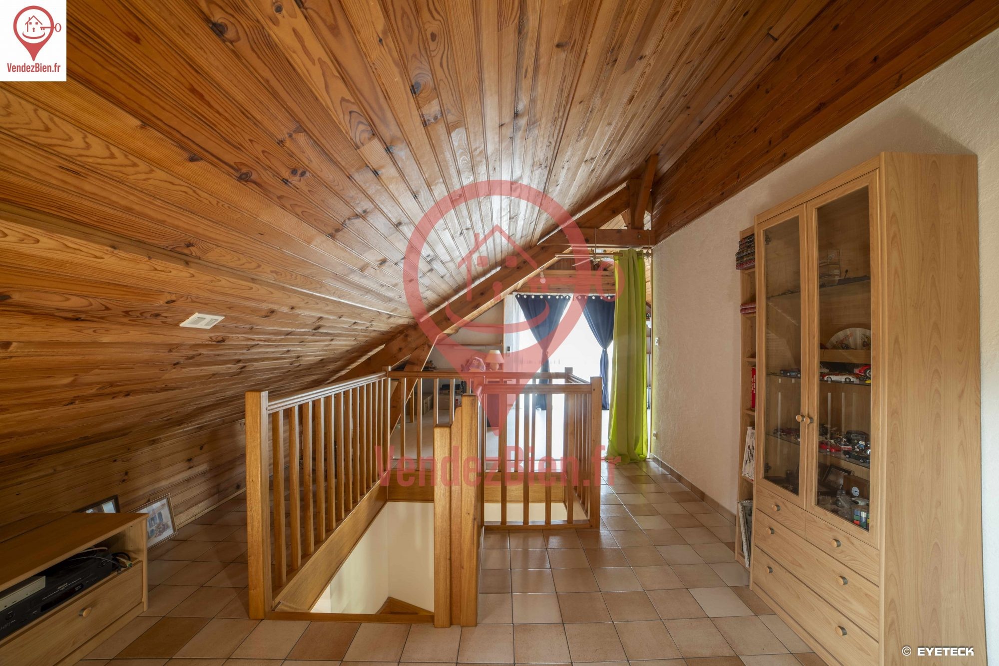 dpt cher (18), à vendre Bourges Maison P5 de 135m2 avec garage, sur un terrain de 1000m2 — photo 19
