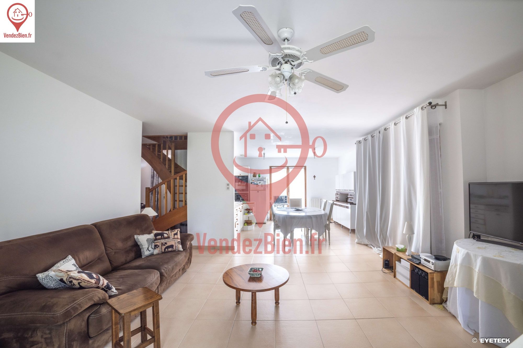 dpt cher (18), à vendre Bourges Maison P5 de 135m2 avec garage, sur un terrain de 1000m2 — photo 2