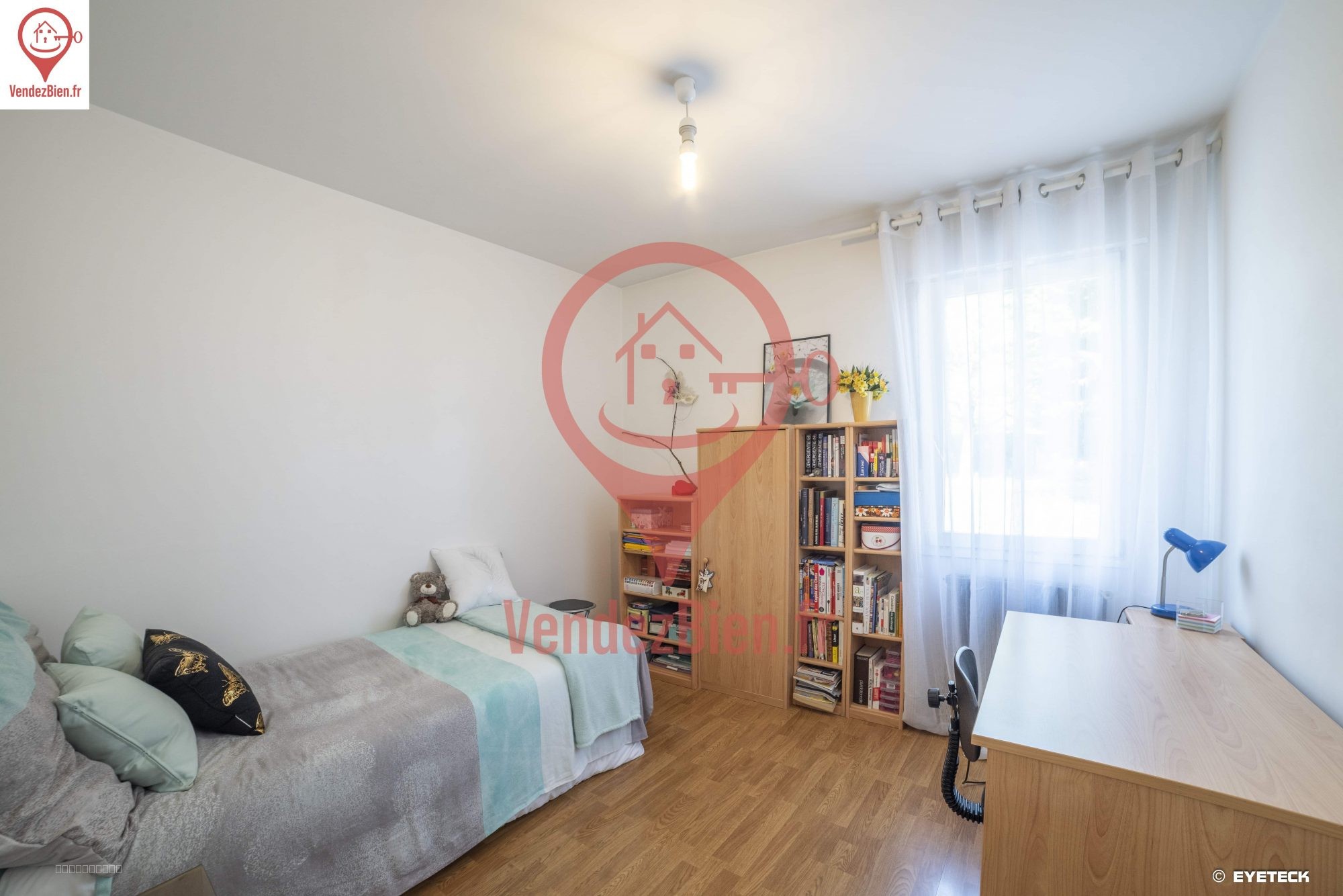 dpt cher (18), à vendre Bourges Maison P5 de 135m2 avec garage, sur un terrain de 1000m2 — photo 4