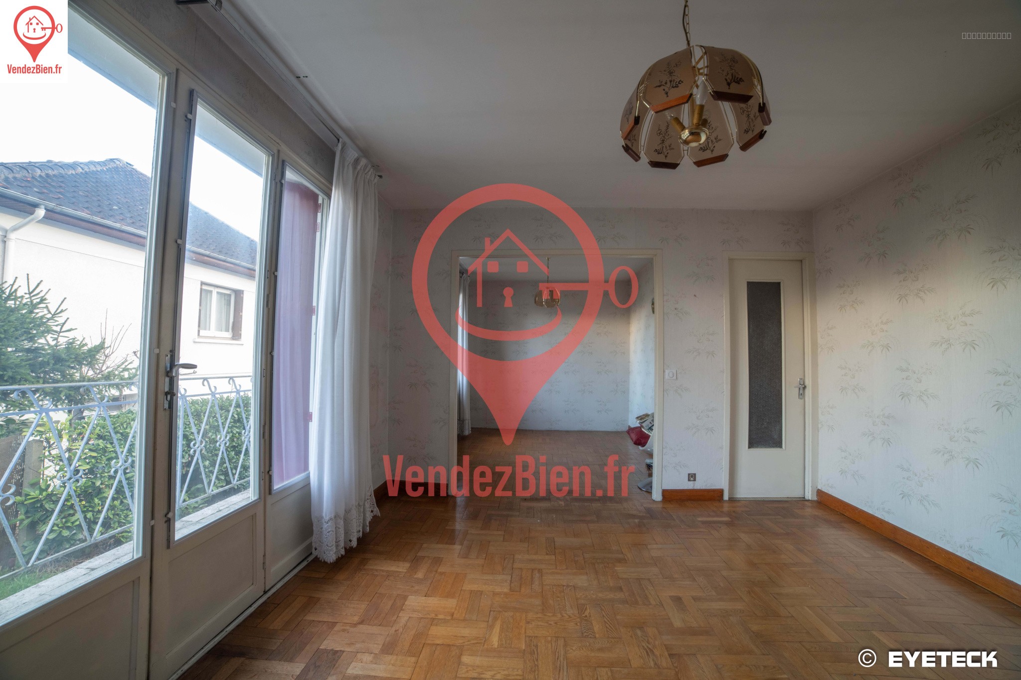 Saint-Doulchard : maison centre-bourg 4 pièces en vente 143900 € — photo 3
