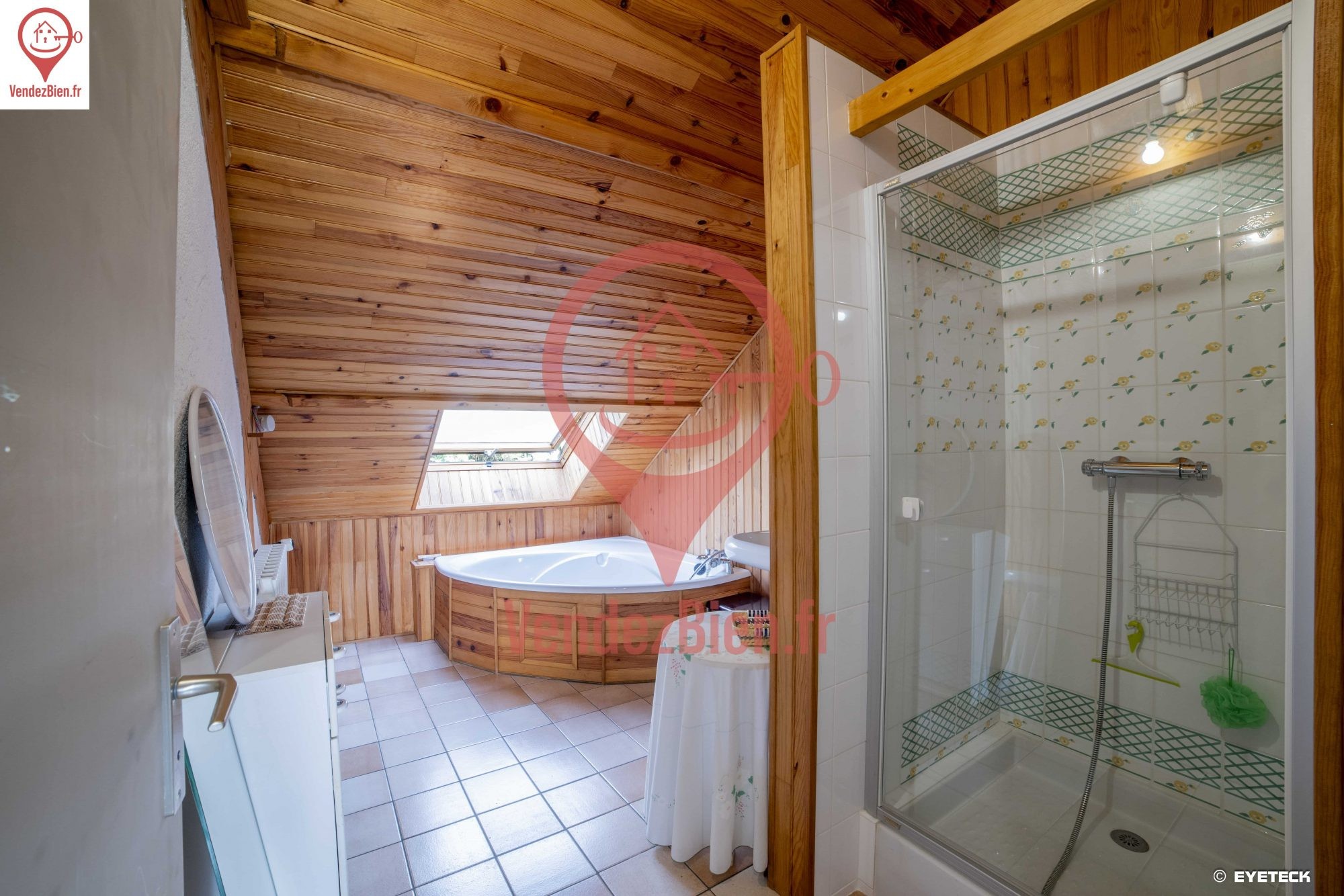dpt cher (18), à vendre Bourges Maison P5 de 135m2 avec garage, sur un terrain de 1000m2 — photo 13