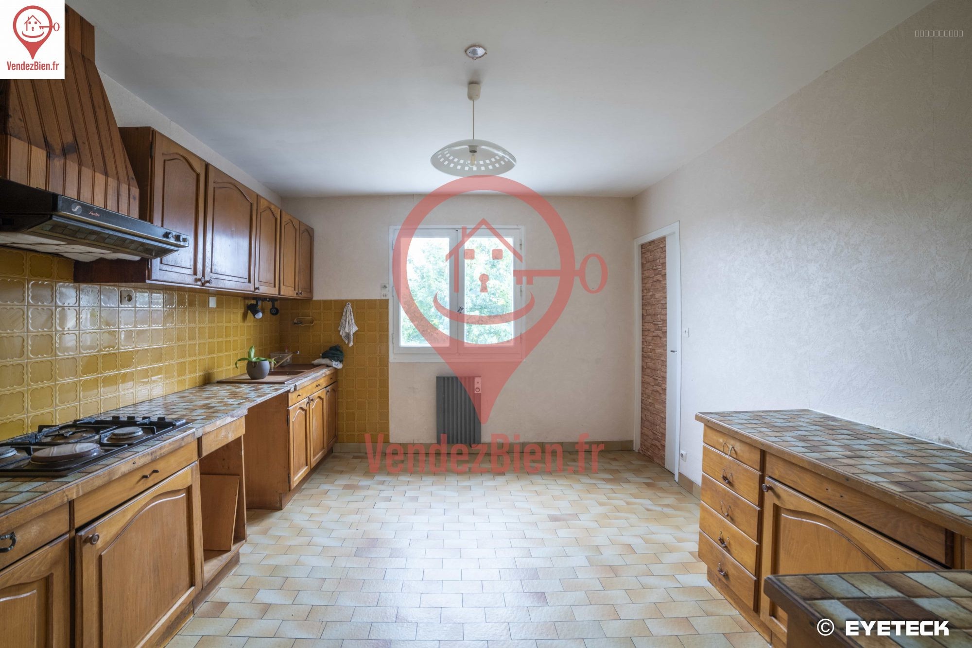 Maison familiale de 126 m2 (plus de 140 m2 au sol) - Terrain 743m2 — photo 3