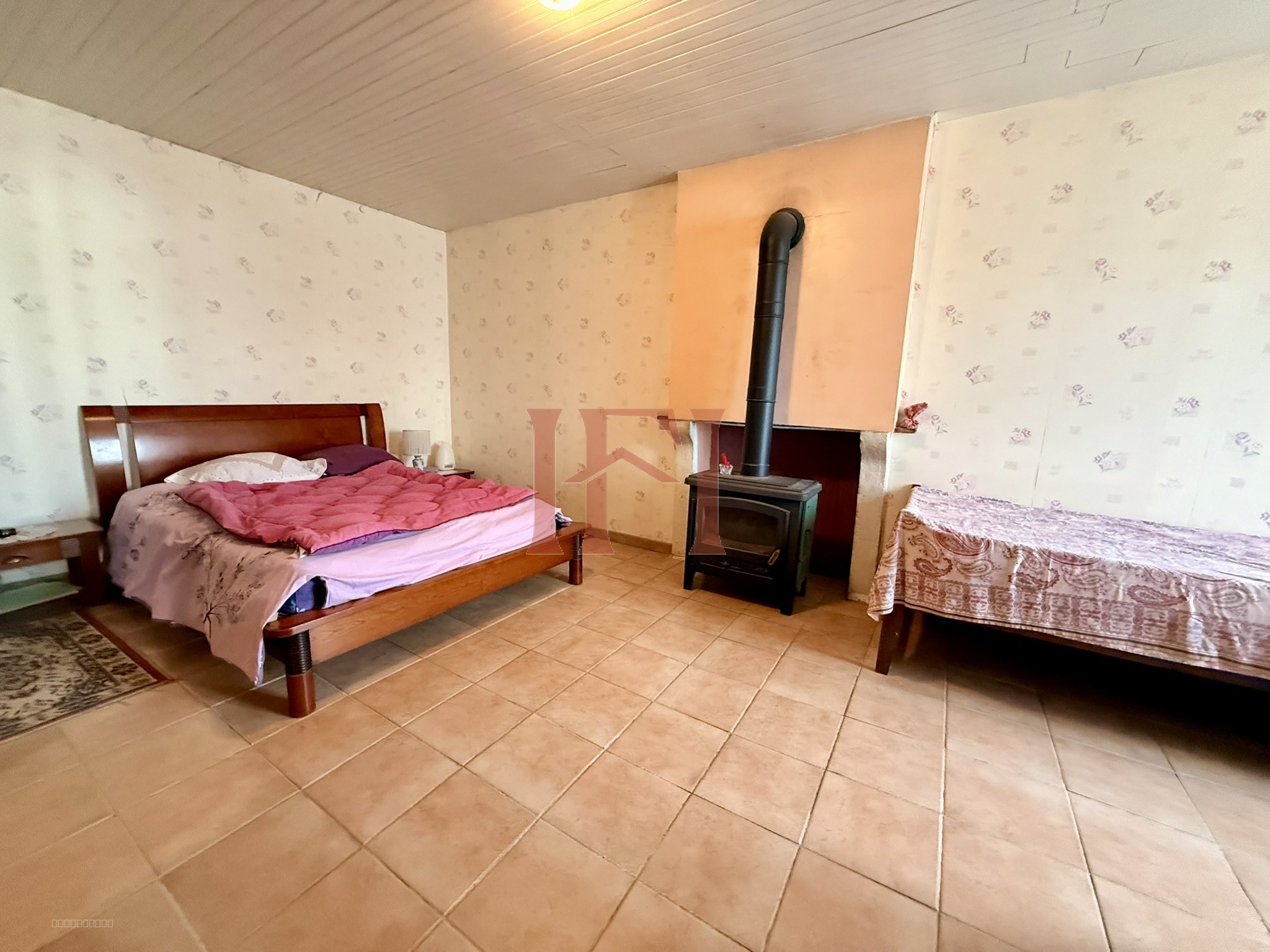 MAISON DE PLAIN-PIED AVEC JARDIN - 10 MIN DE CLOYES LES TROIS RIVIÈRES — photo 8
