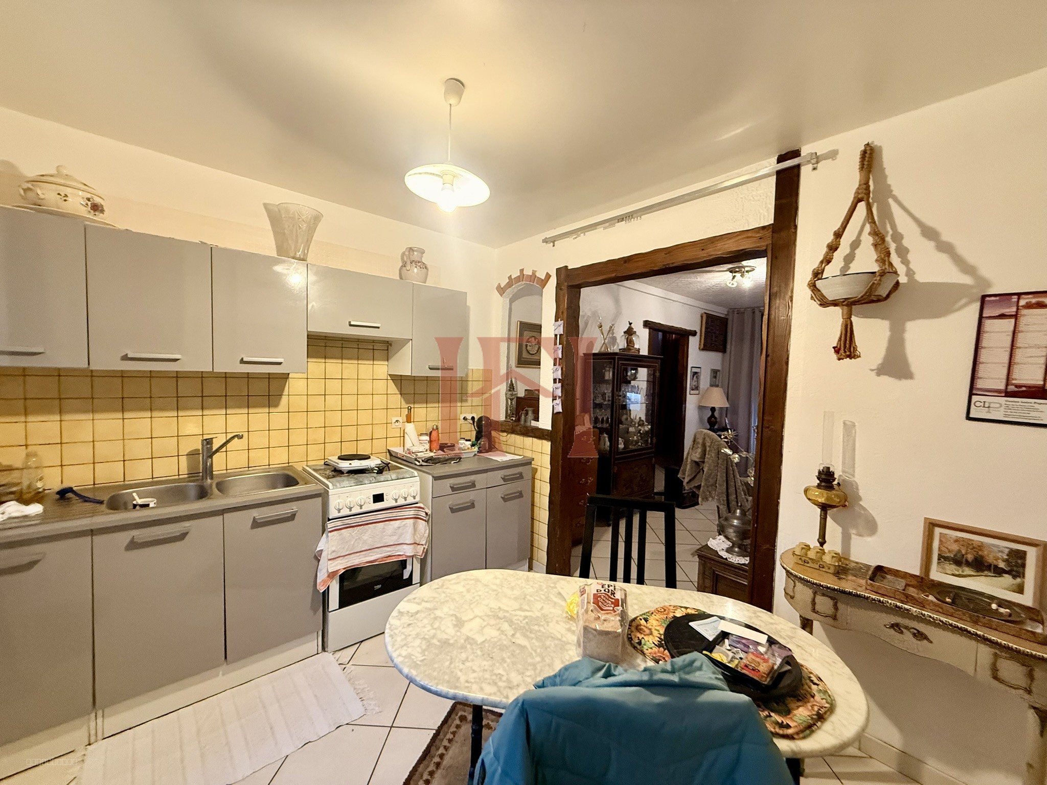 MAISON DE BOURG AVEC JARDIN - CLOYES LES TROIS RIVIERES — photo 4