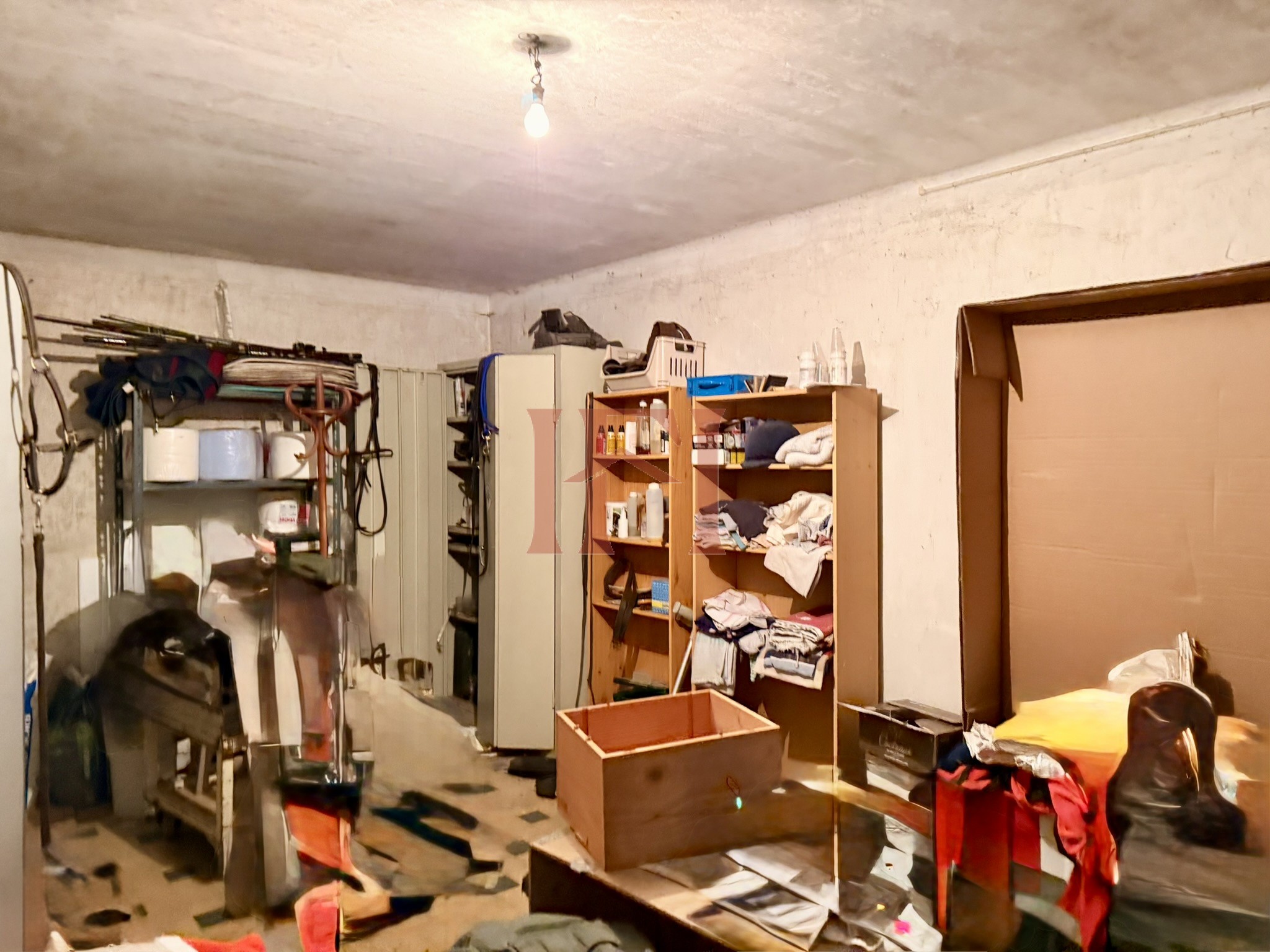 CORPS DE FERME - ENTRE CLOYES ET MOREE — photo 6