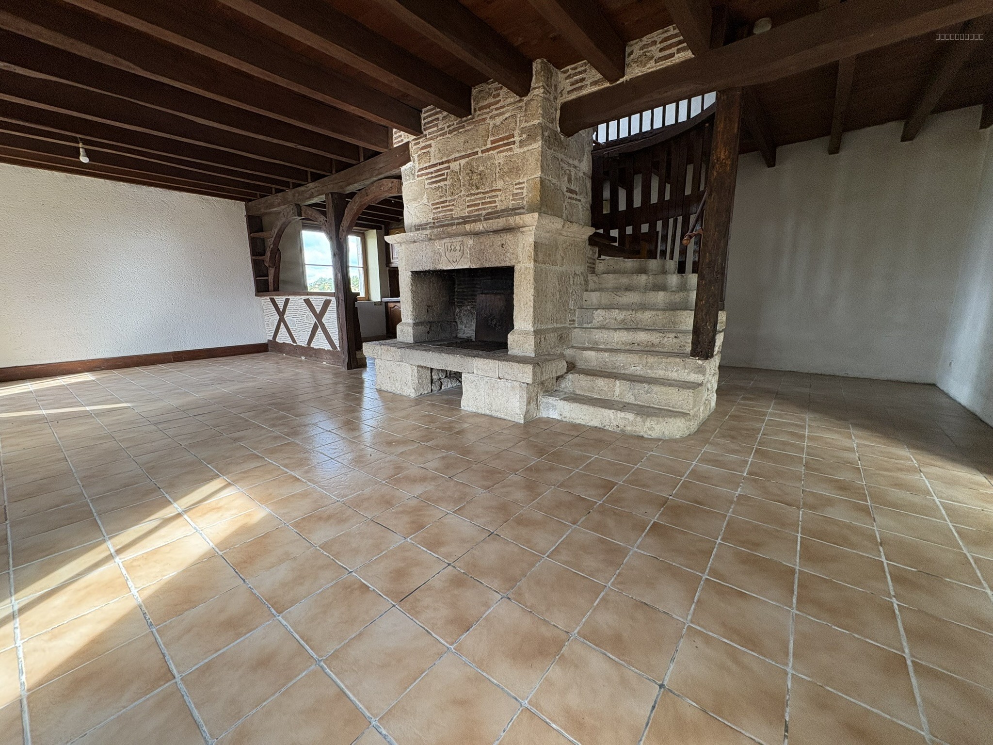 Maison en pierre de caractère — photo 3