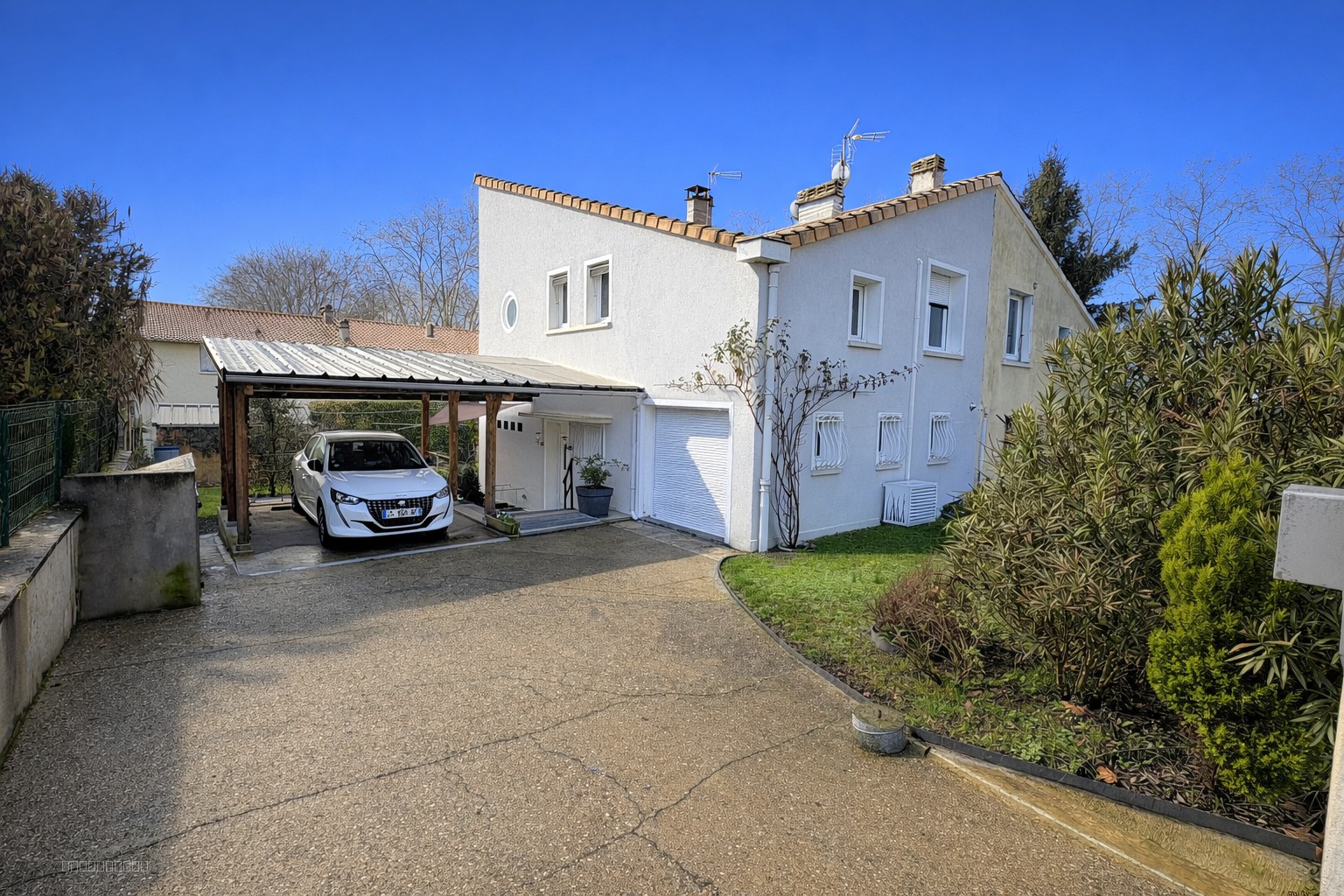 Maison 108 m2 avec jardin, terrasse et carport — photo 10