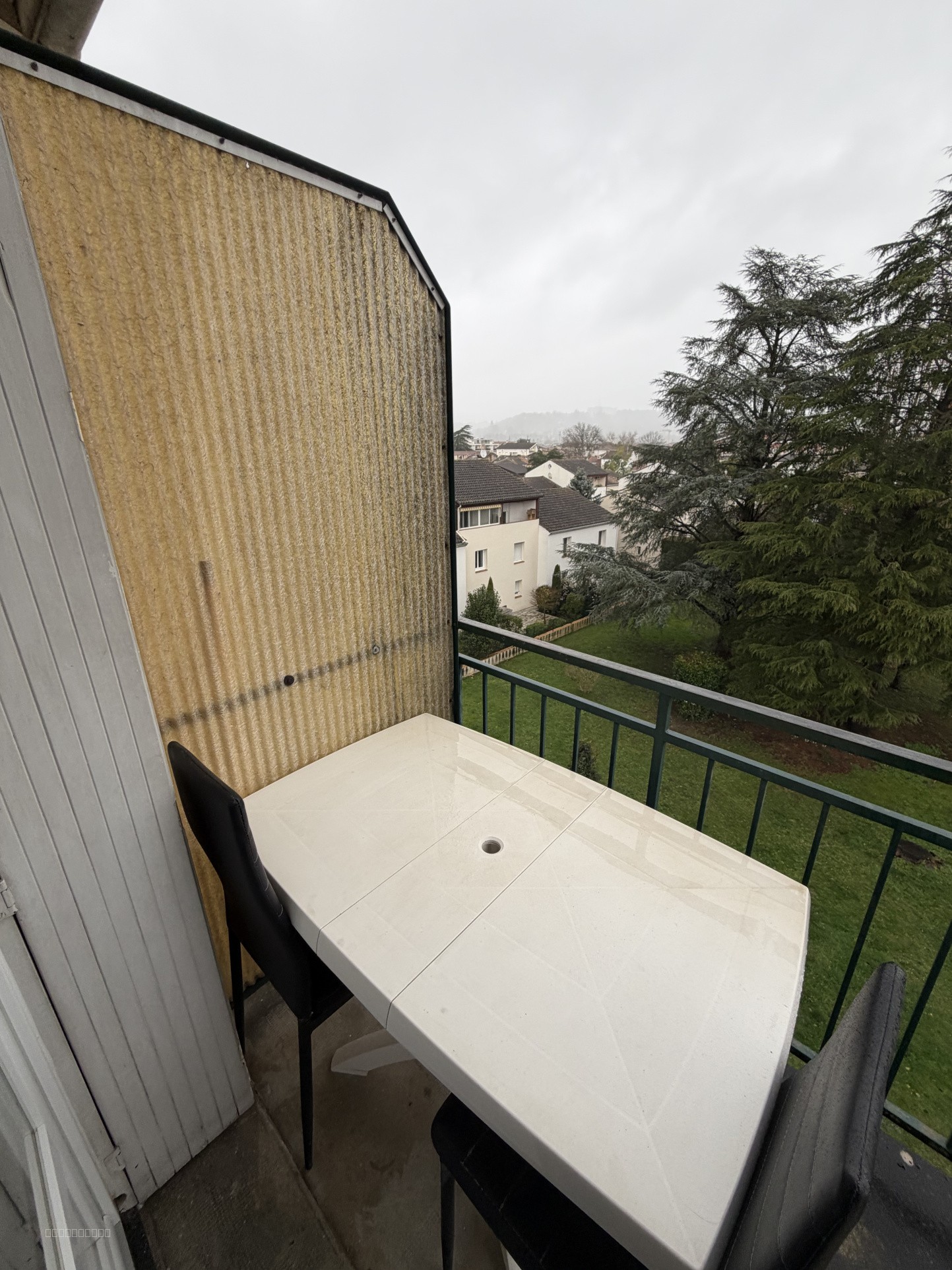 Studio 17 m2 avec balcon à Agen — photo 4