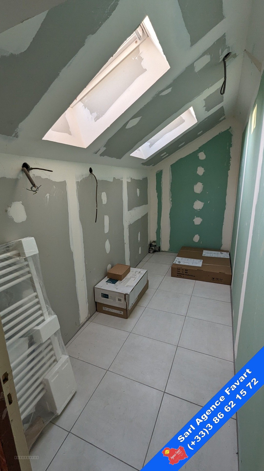 Joigny immeuble commercial très bien placé. — photo 8