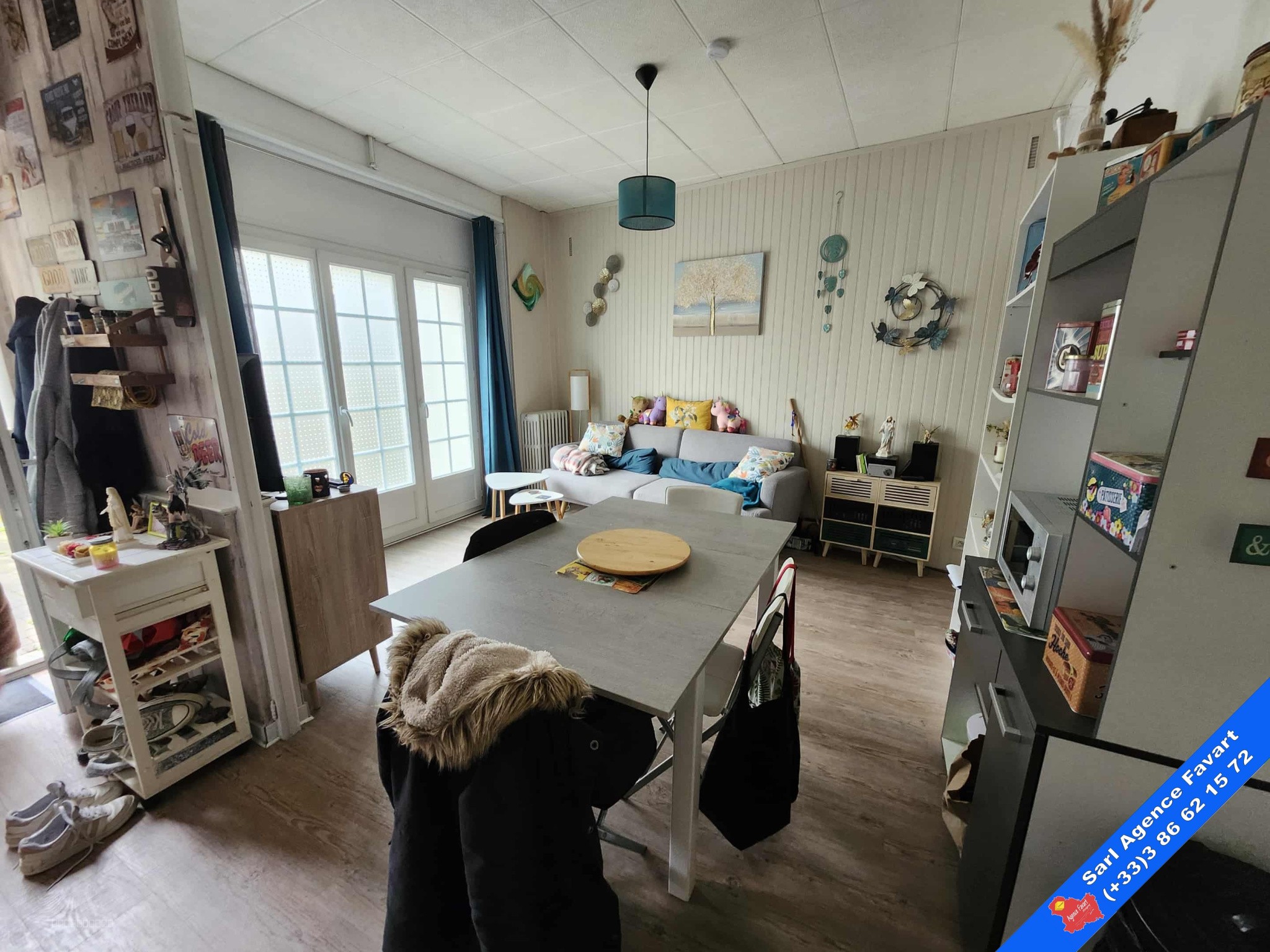 Maison de ville située en centre-ville, divisée en deux logements indépendants. — photo 4