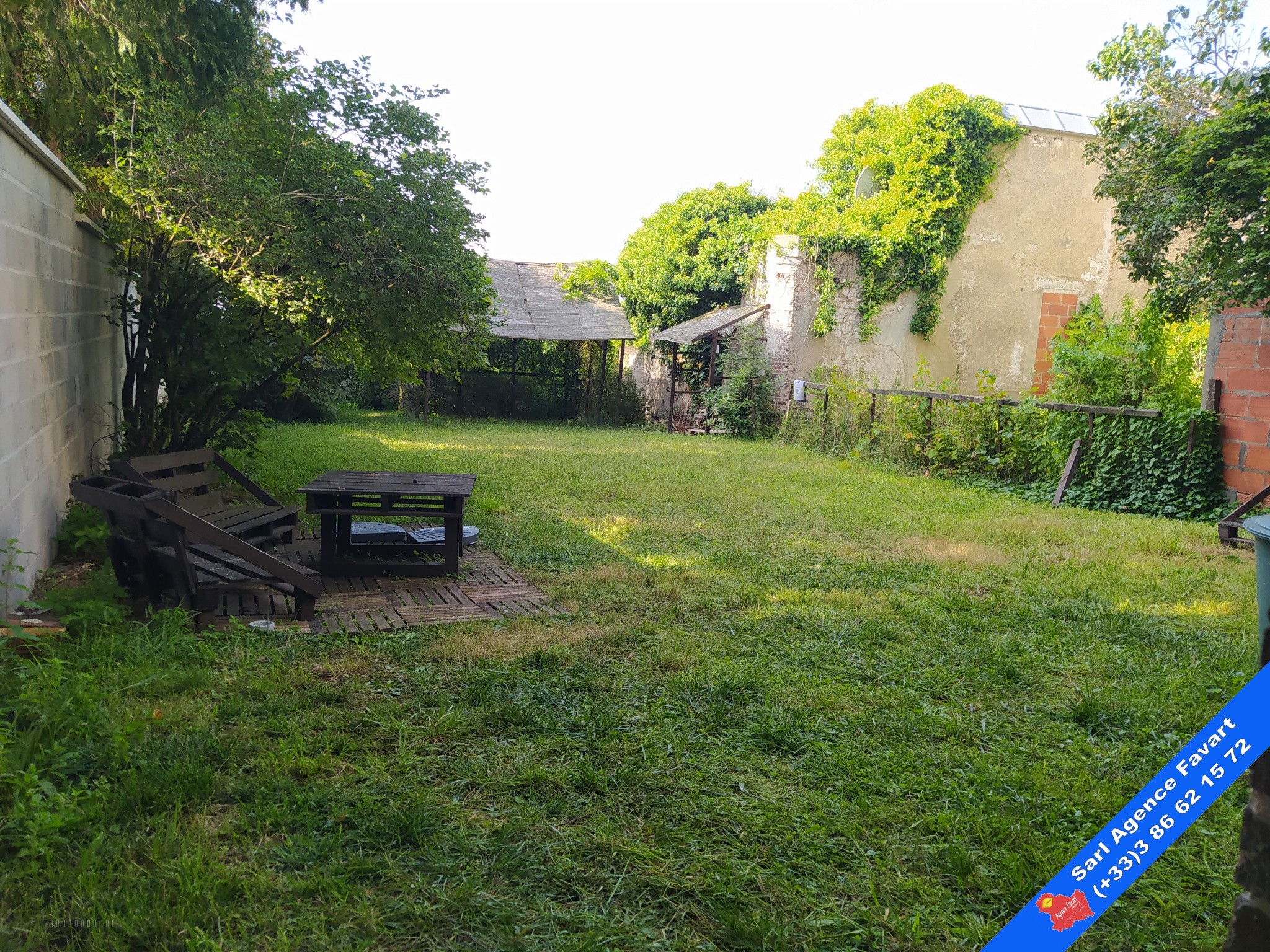 Ensemble immobilier - centre historique — photo 2