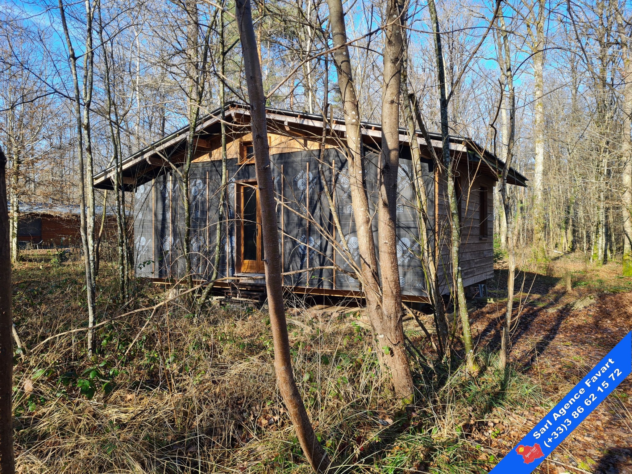 Chalet en bois à finir d’aménager Environnement calme et boisé — photo 2
