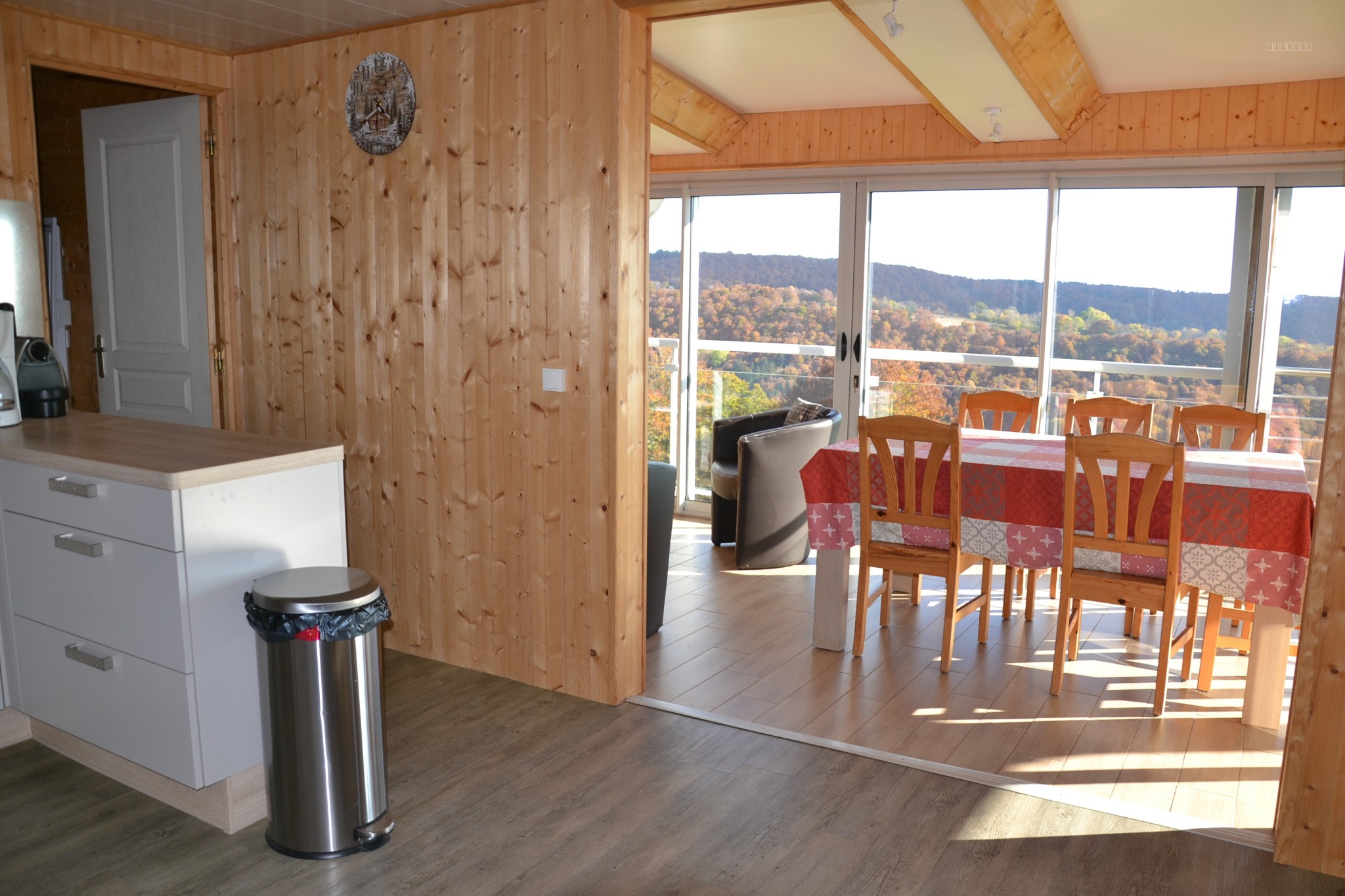 Beau T2 rénové de 29 m2 avec balcon et belle vue dégagée (OFFRE ACCEPTÉE) — photo 7