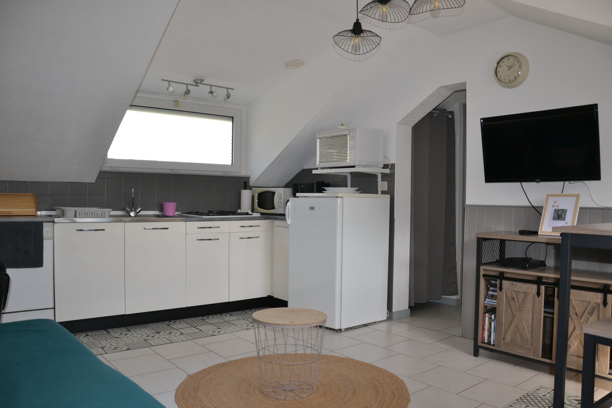 Beau T2 rénové de 29 m2 avec balcon et belle vue dégagée — photo 5