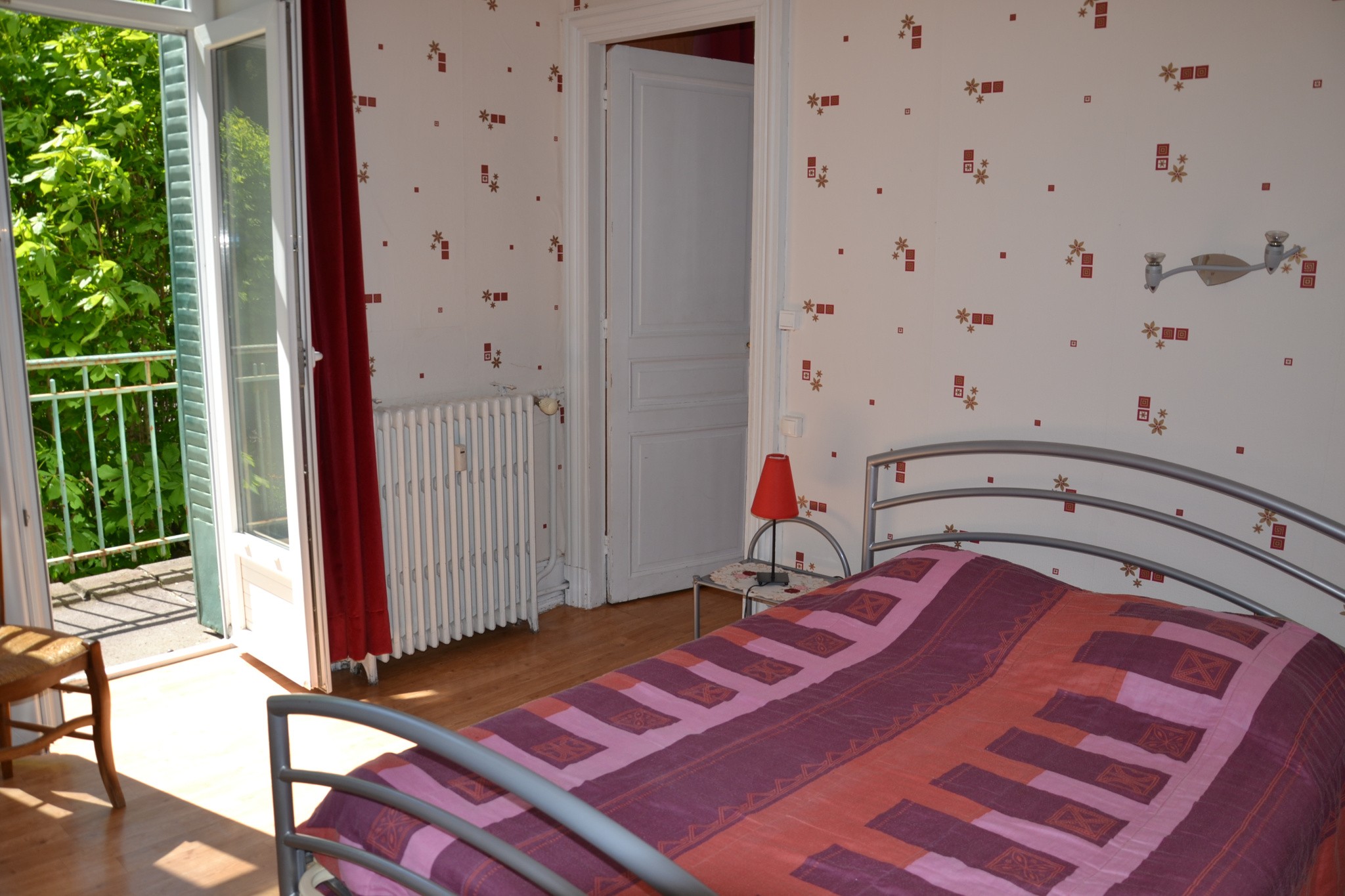 Lumineux T3 de 50m2 avec balcon et belle vue sur les montagnes — photo 8