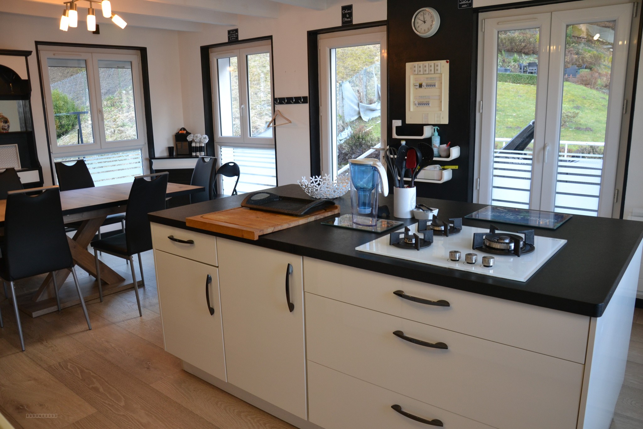 Belle maison rénovée de 136 m2 au calme et divisée en 3 appartements — photo 4