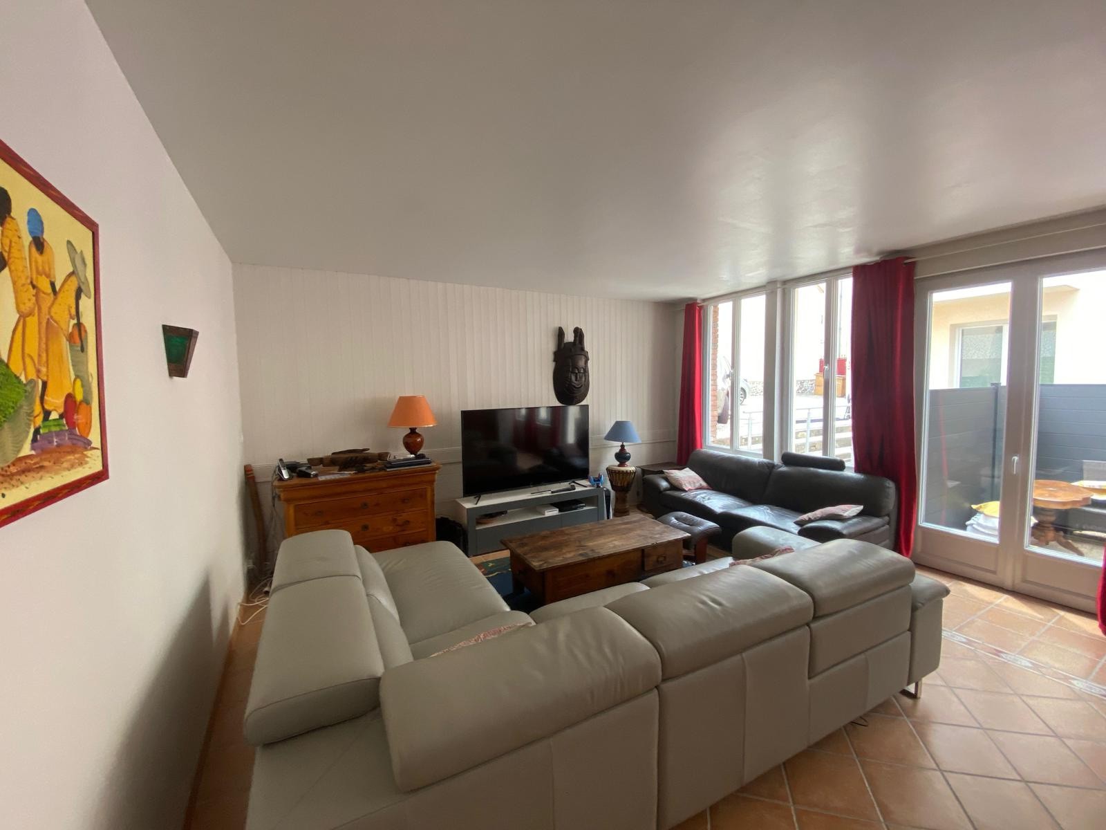 Appartement T5 triplex de 133 m2 avec terrasse et place de parking — photo 4