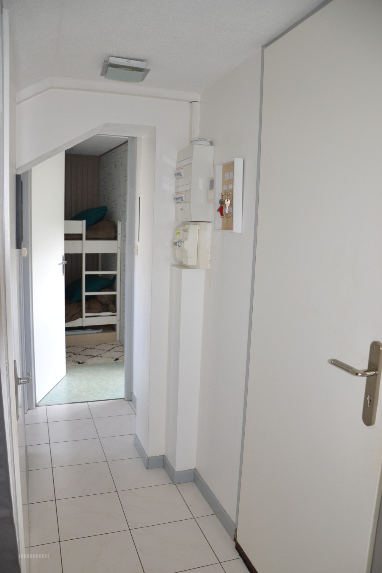 Beau T2 rénové de 29 m2 avec balcon et belle vue dégagée — photo 8