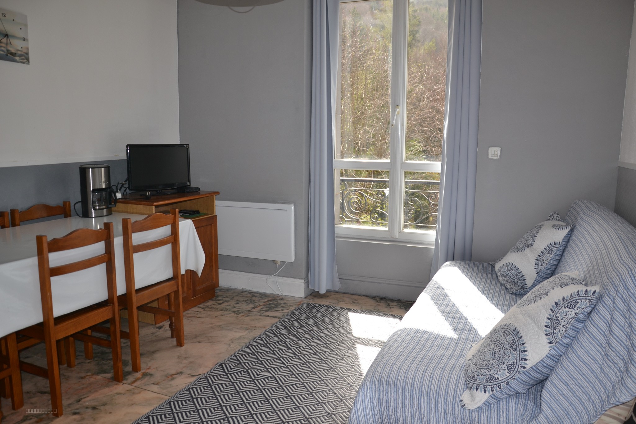 Charmant et lumineux T2 de 29 m2 très bien situé en hypercentre — photo 2