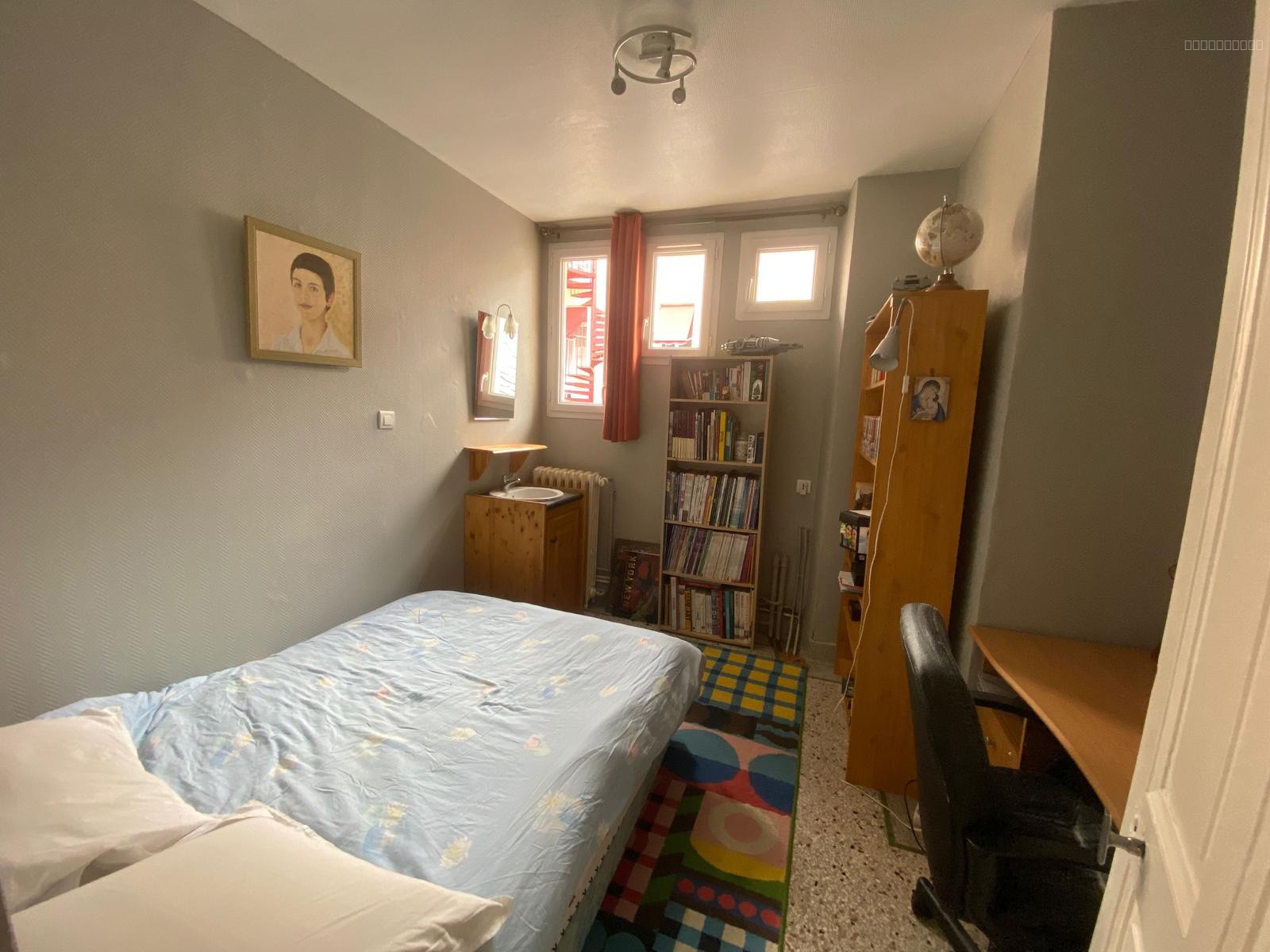 Appartement T5 triplex de 133 m2 avec terrasse et place de parking — photo 11