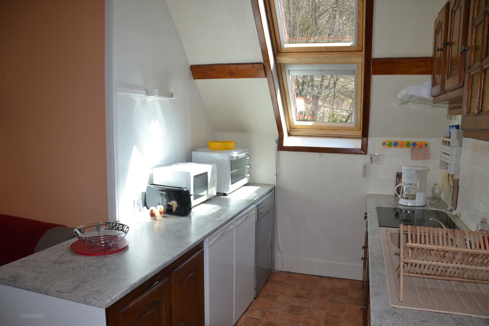 Beau T2 rénové de 29 m2 avec balcon et belle vue dégagée (OFFRE ACCEPTÉE) — photo 6