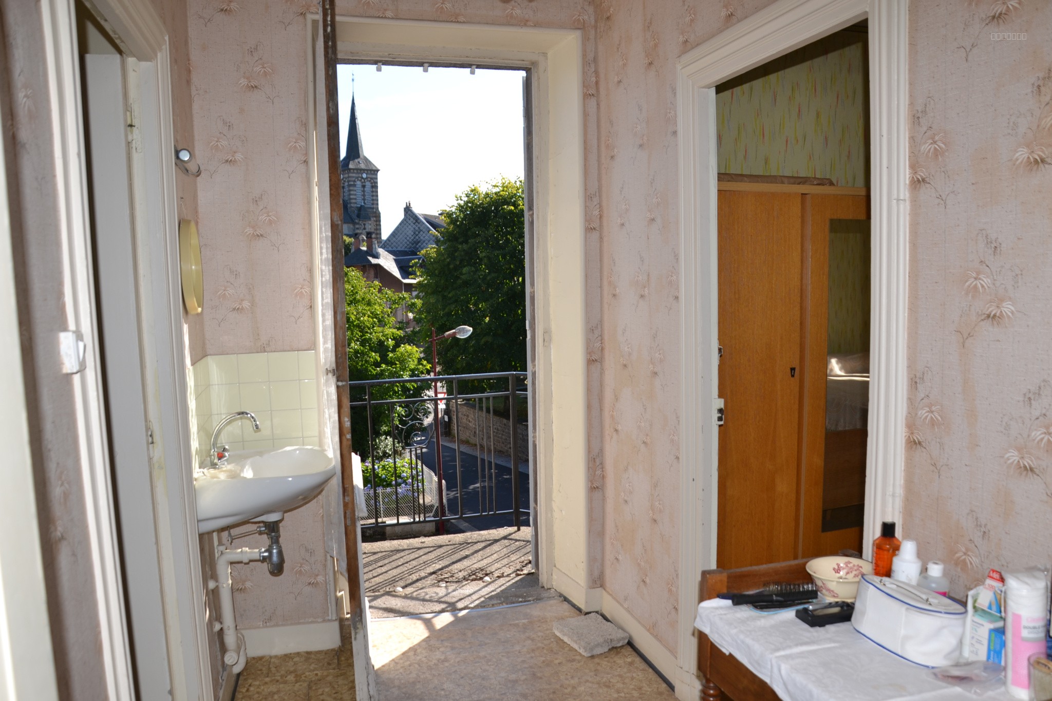 Beau T2 rénové de 29 m2 avec balcon et belle vue dégagée — photo 19