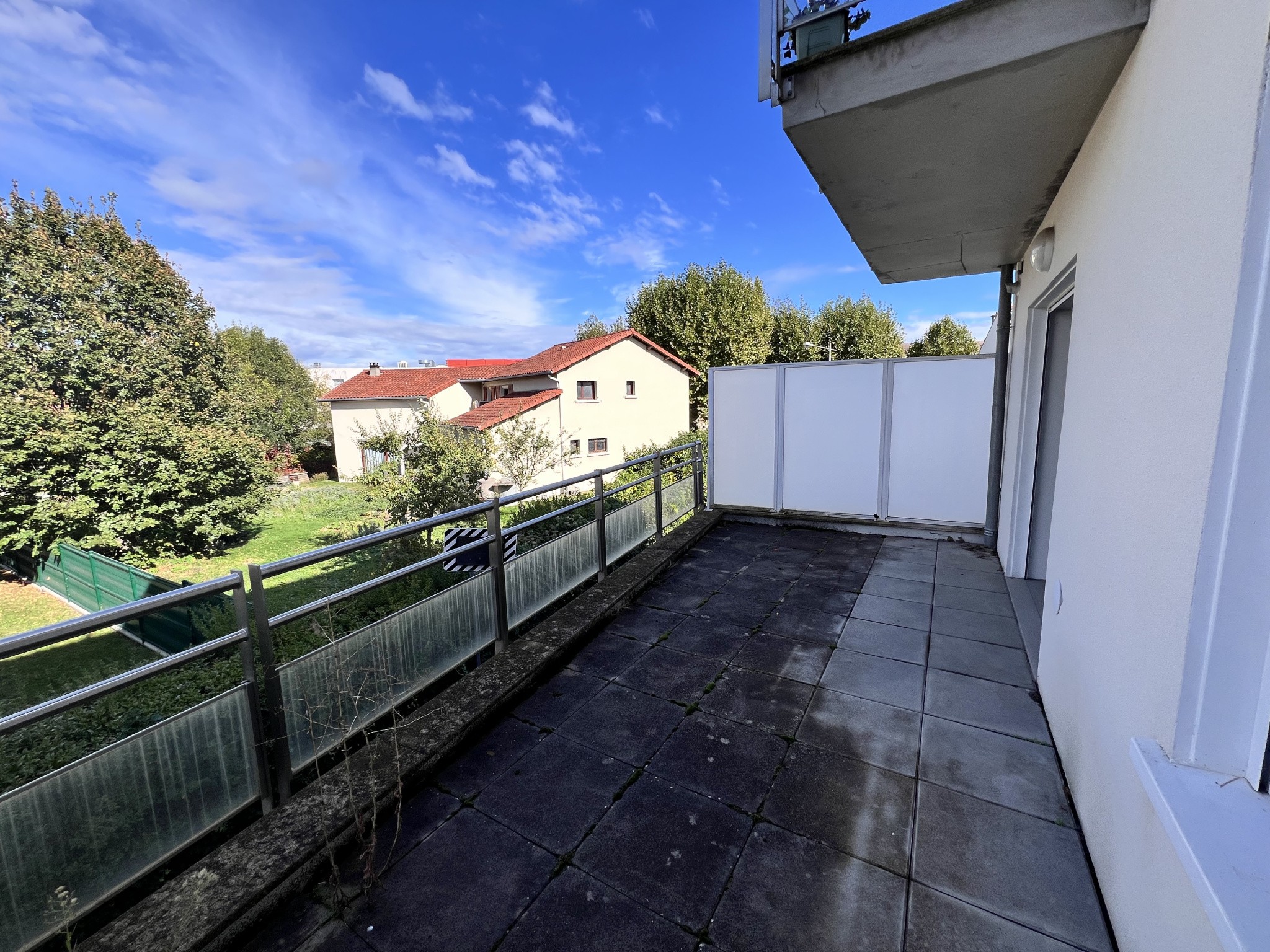 Appartement, balcon, parking — photo 3