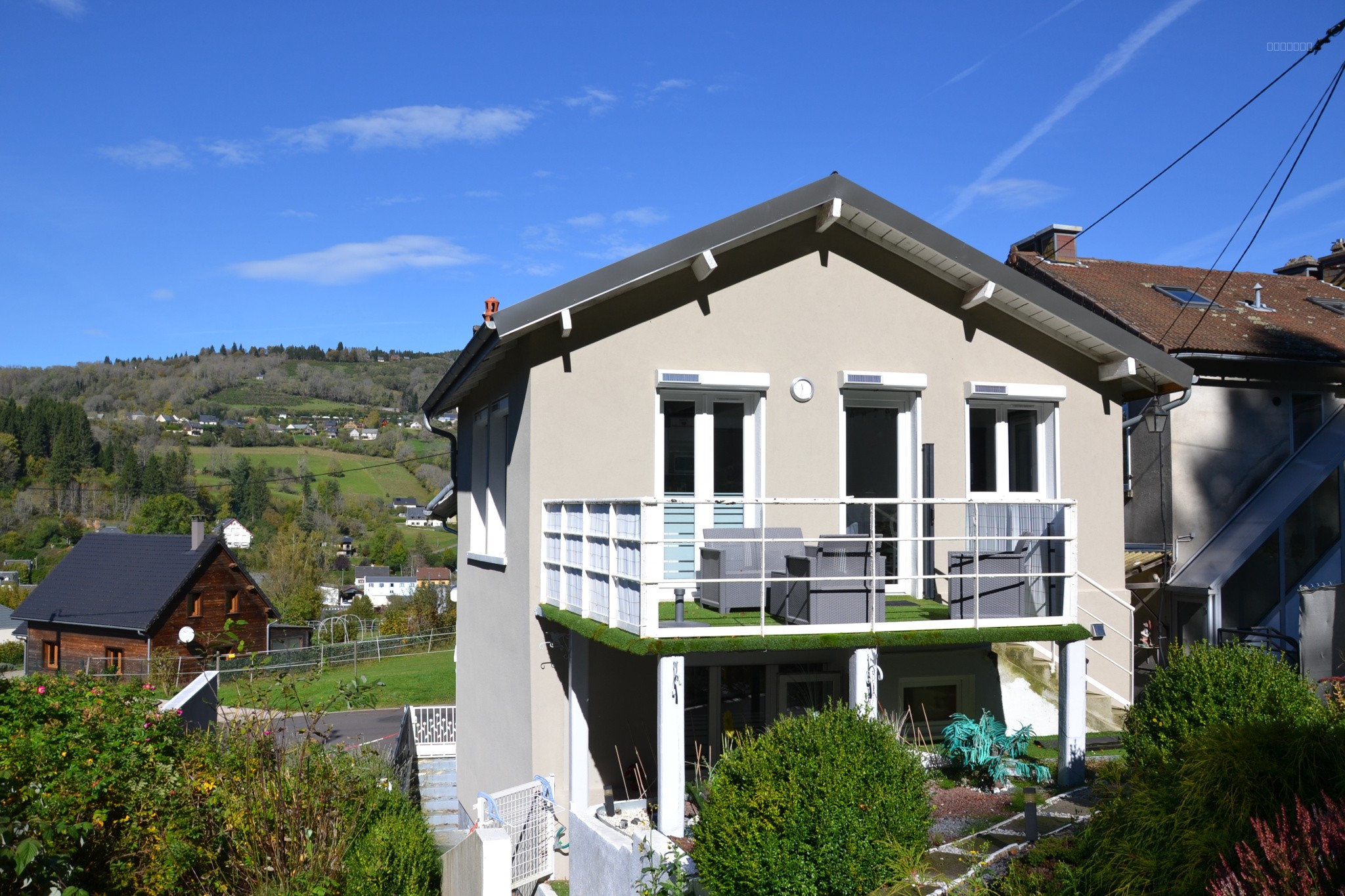 Belle maison rénovée de 136 m2 au calme et divisée en 3 appartements — photo 13