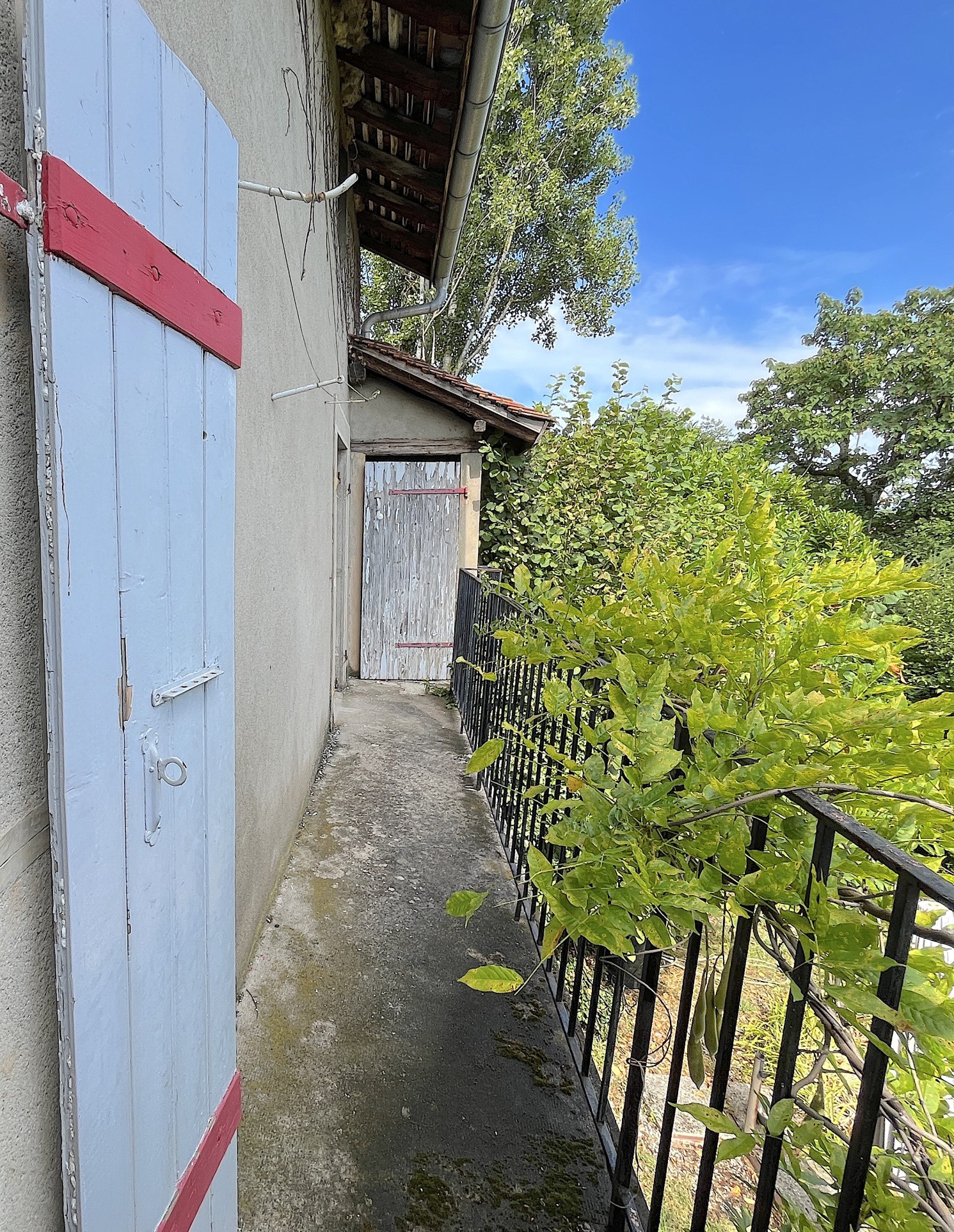 Maison avec dépendances et Terrain constructible — photo 11