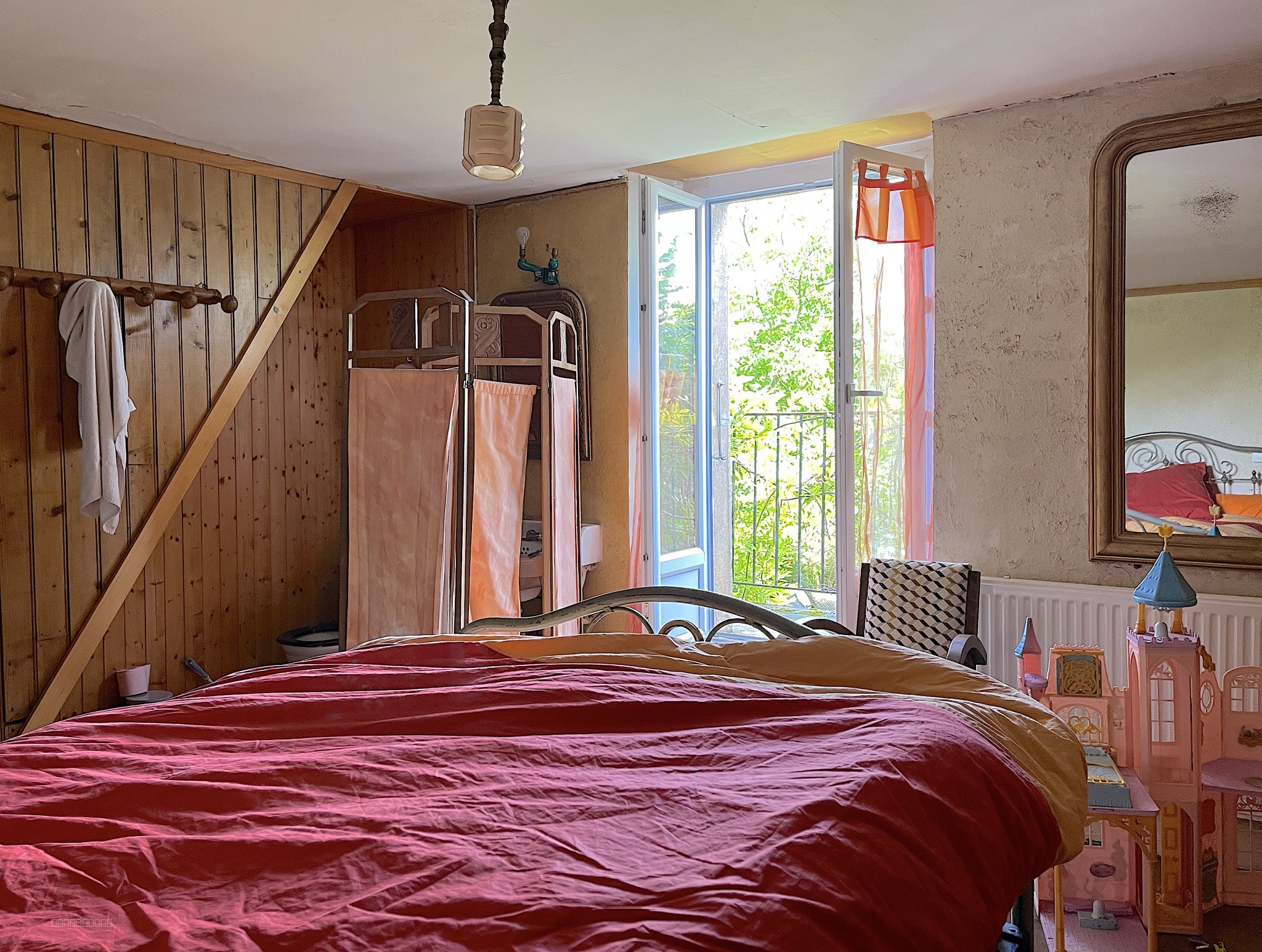 Maison avec dépendances et Terrain constructible — photo 10