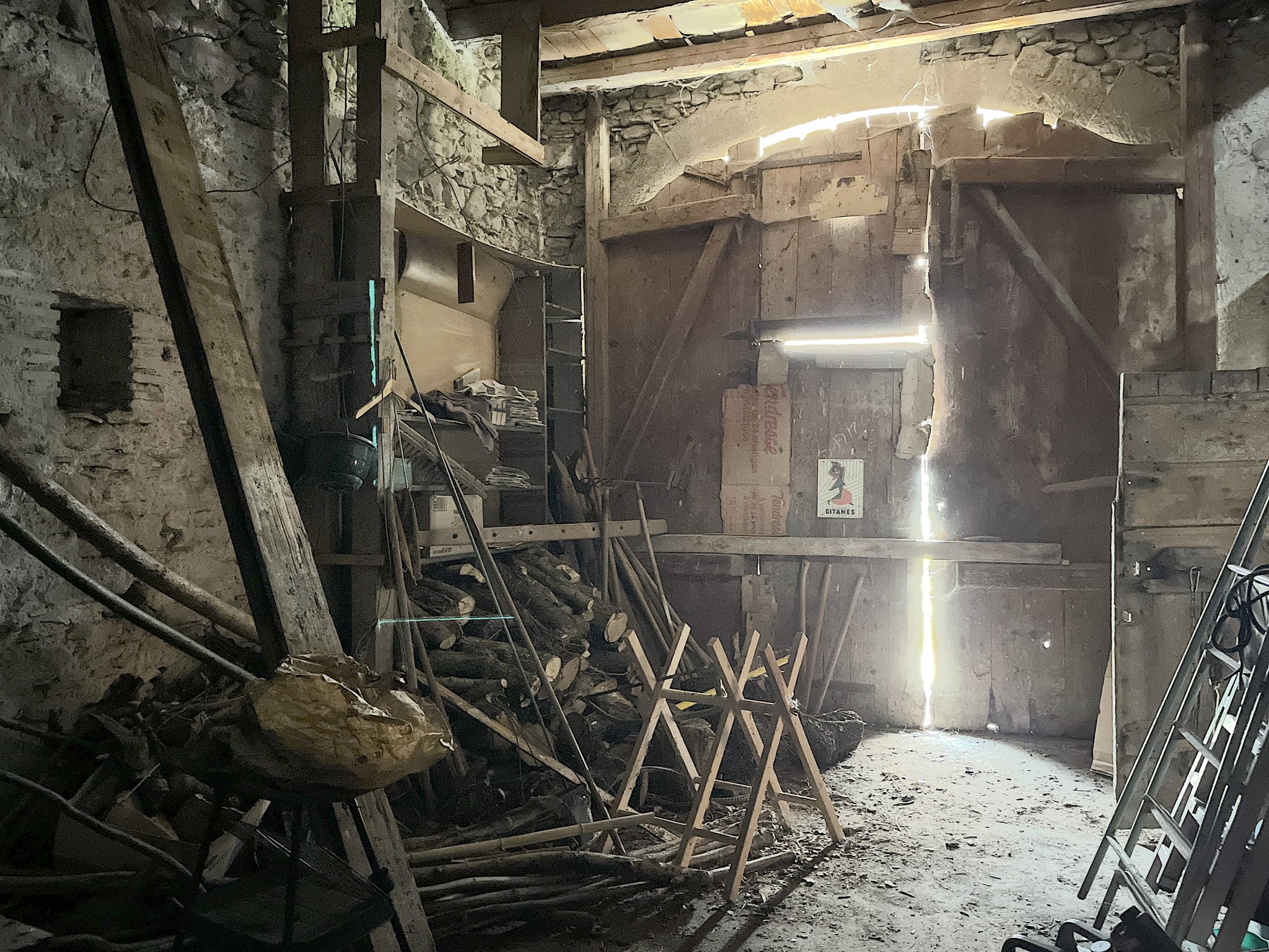 Maison avec dépendances et Terrain constructible — photo 4
