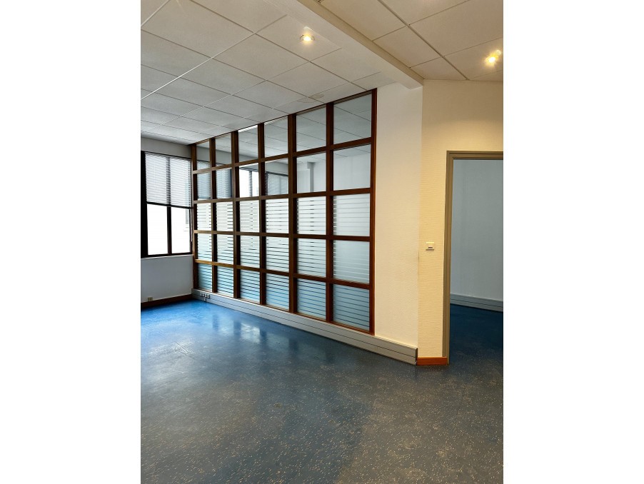 IMMEUBLE CENTRE VILLE TROYES — photo 2