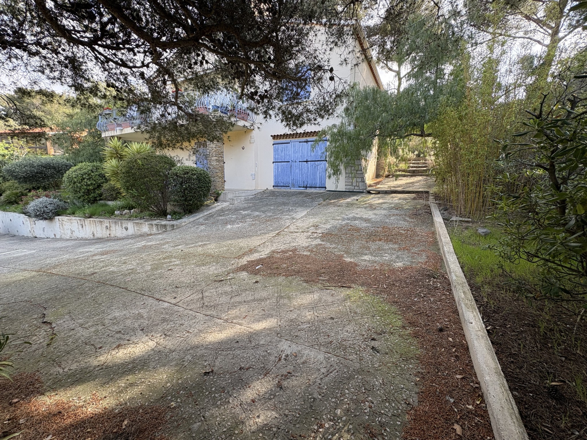 Maison familiale avec vue mer et fort potentiel   Bandol — photo 3