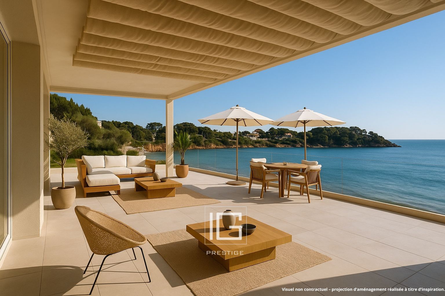 EXCLUSIVITÉ - RESTAURANT - VENTE DES MURS (650M2) SUR LA MER — photo 3