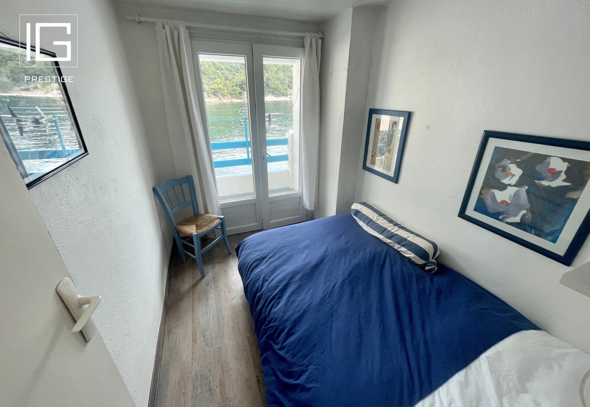 MAISON DE PECHEURS LES PIEDS DANS L'EAU — photo 11