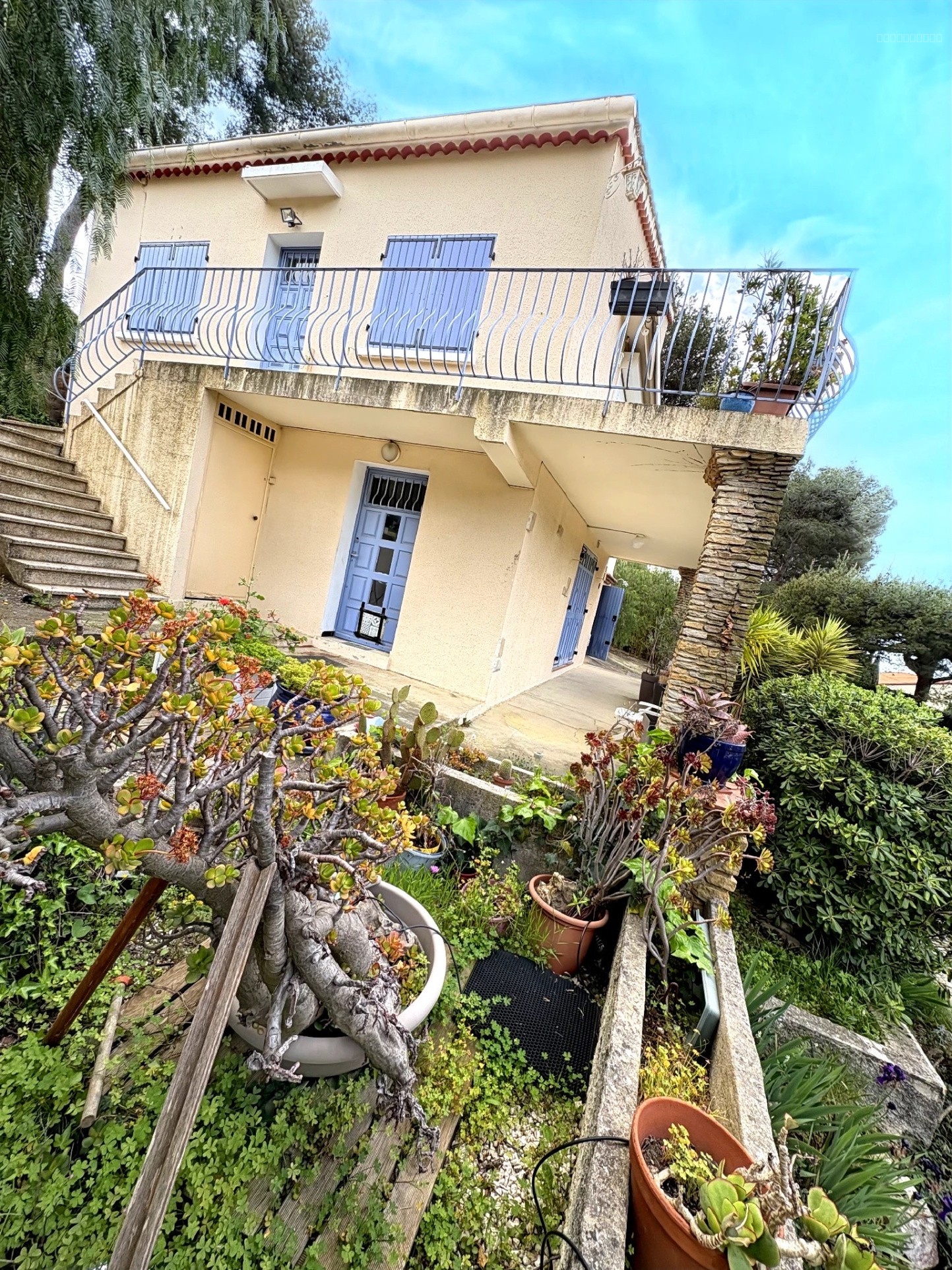 Maison familiale avec vue mer et fort potentiel   Bandol — photo 5