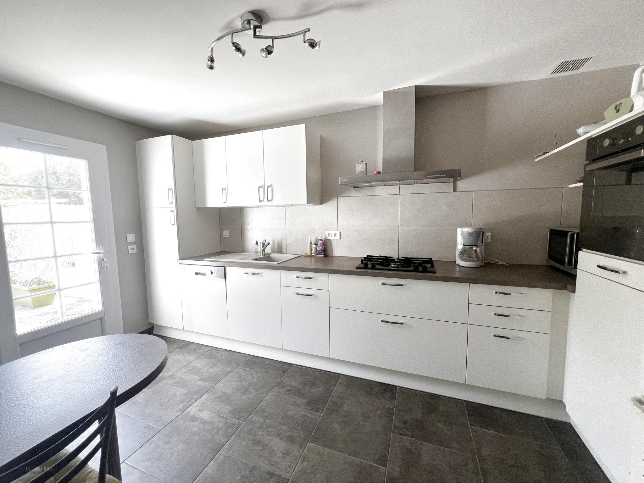 Maison T4, proches commerces — photo 2