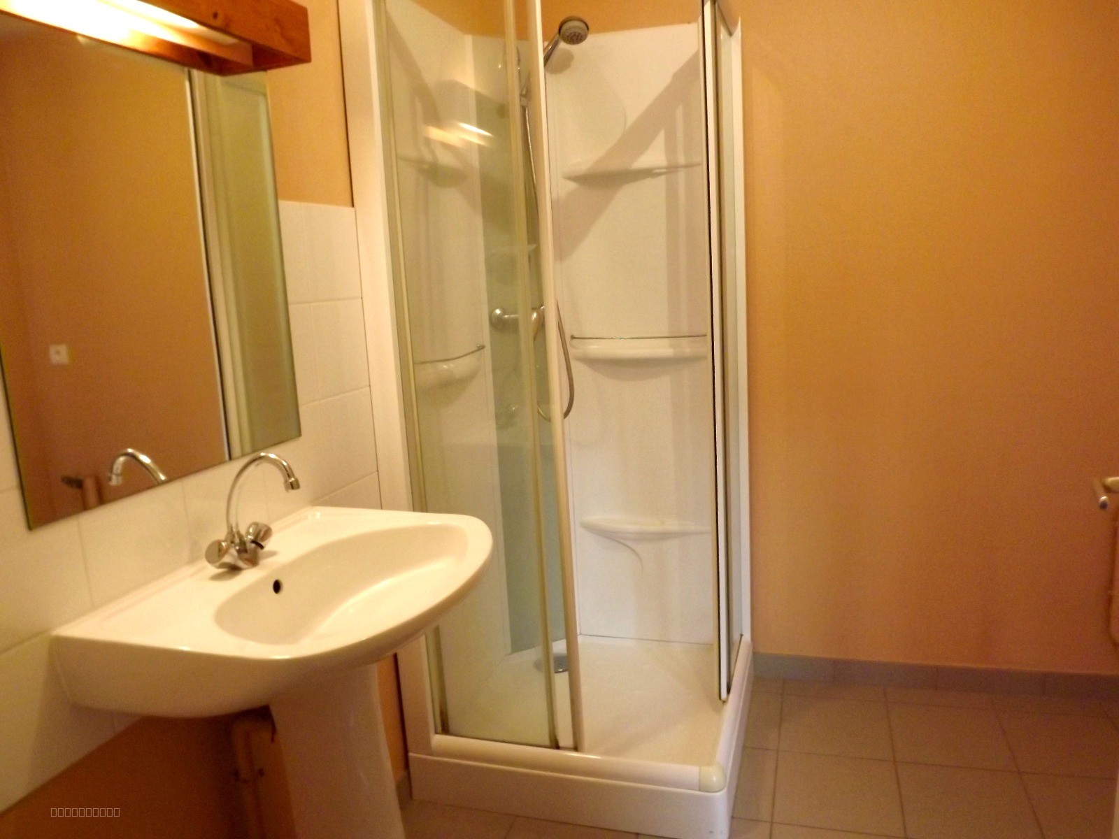 Appartement de type 2, 58 m2, 3eme étage — photo 4