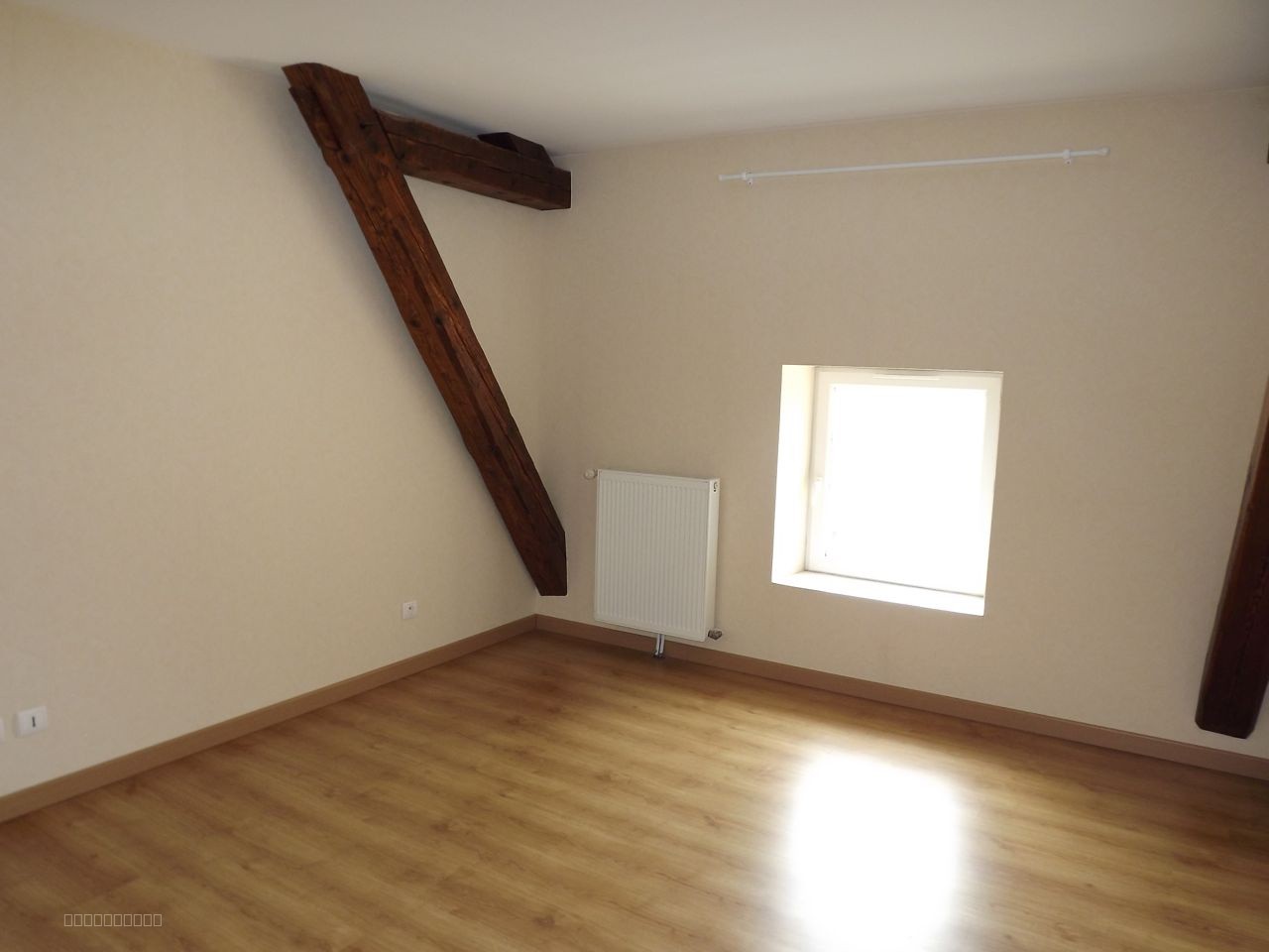 Appartement de type 2 tres bon état centre ville — photo 2