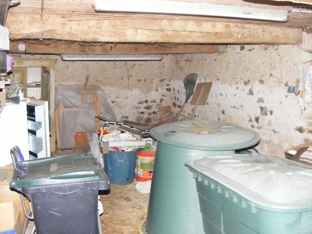 MAISON EN PIERRE À RÉNOVER — photo 19