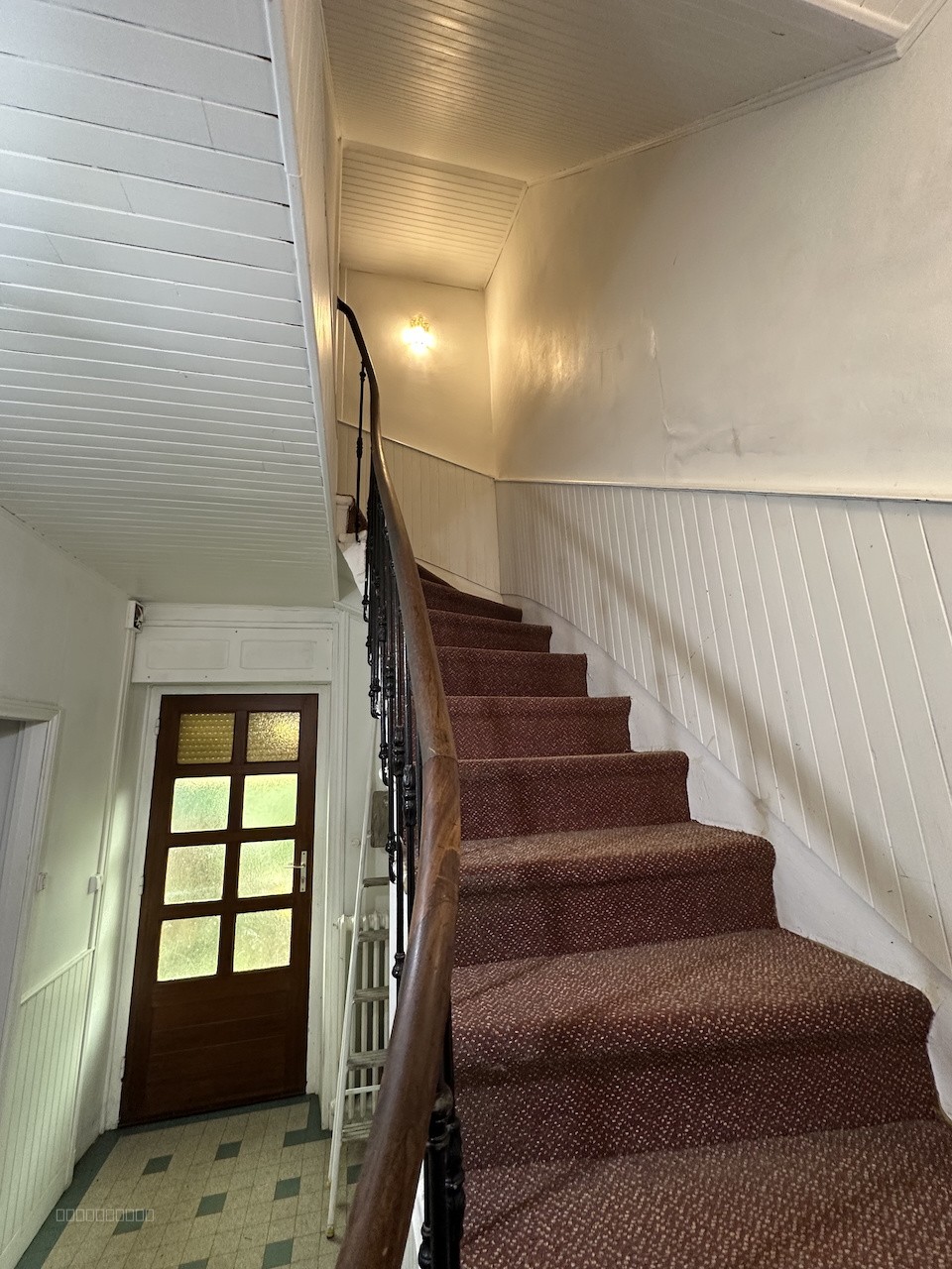 Maison de 240 m2 habitables, proche commerces et centre ville. — photo 12