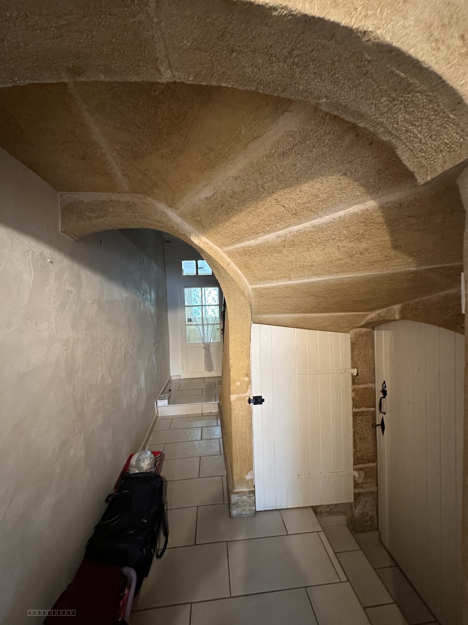 Maison 120 m2 hab, proche centre ville et commerces.Bon état général. — photo 6