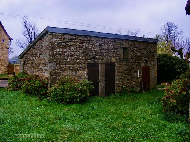 MAISON EN PIERRE À RÉNOVER — photo 18