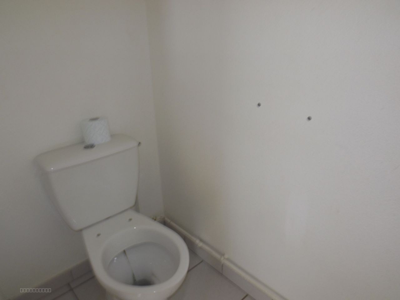 Maison d'habitation en bon état, 85 m2 hab environ et garage. — photo 14